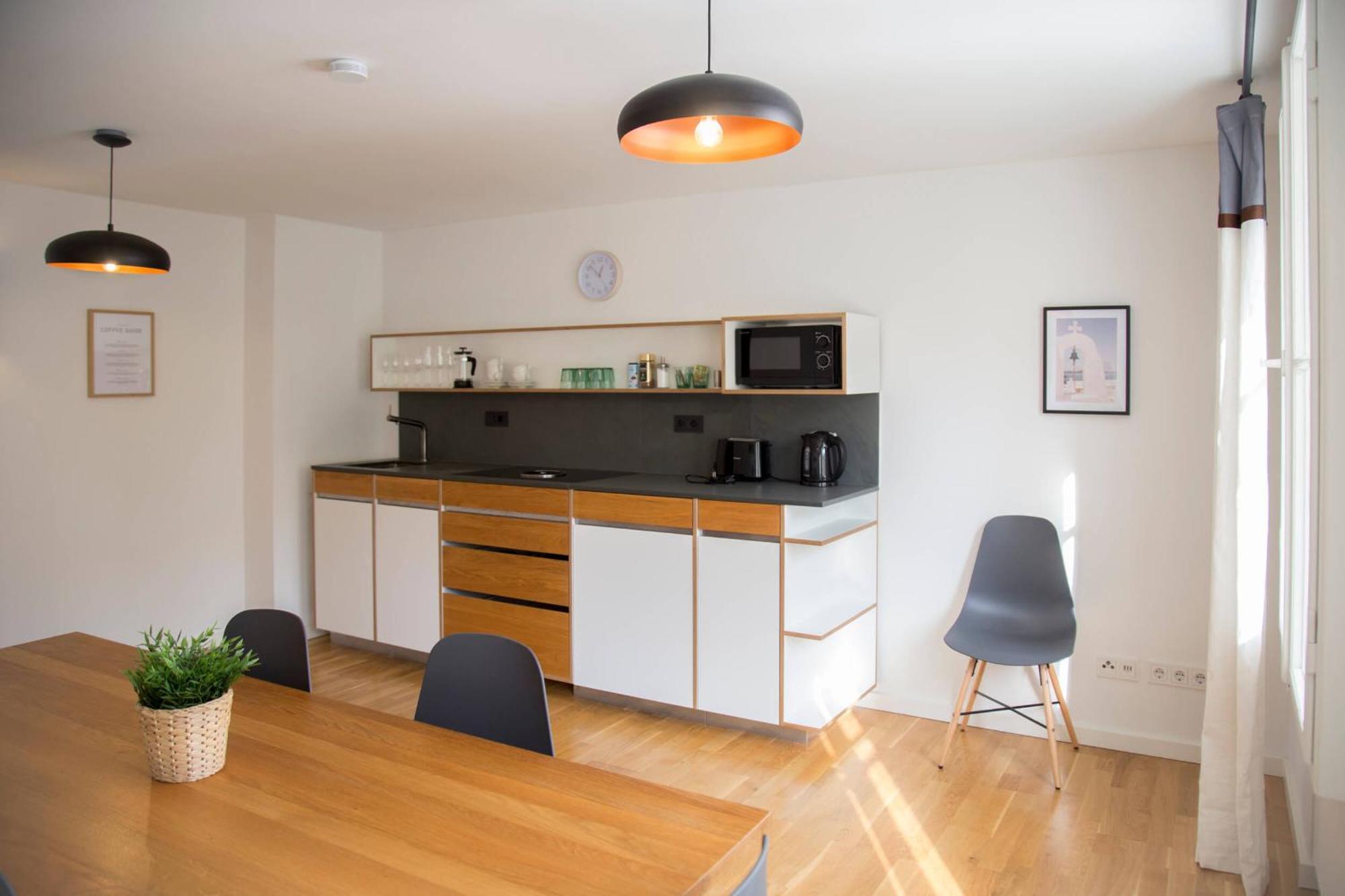 Madflats S-bahn Friedenau Apartment