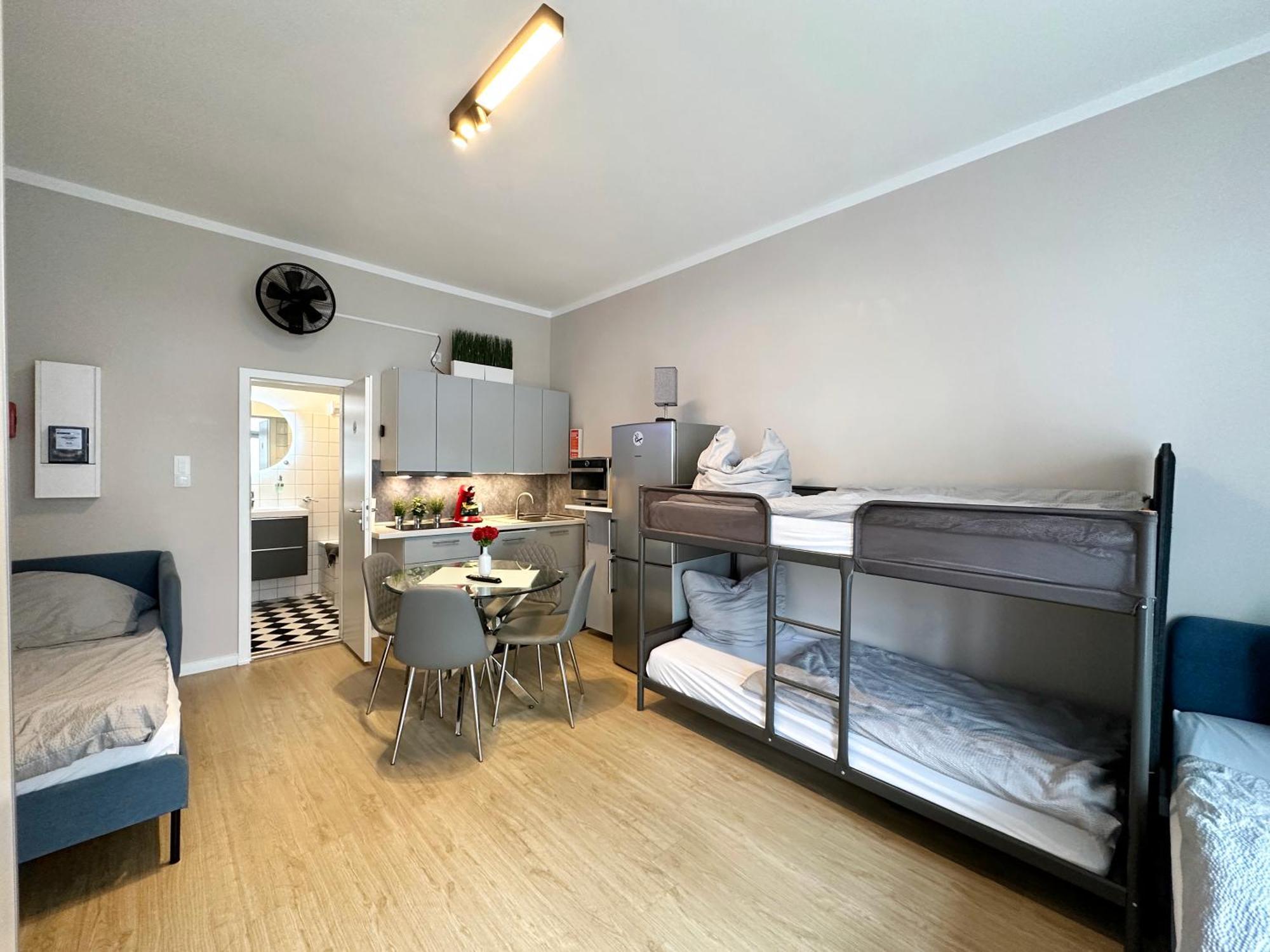 Aparthotel Fairapart Studio-apartment Naehe Klein Venedig 4*
