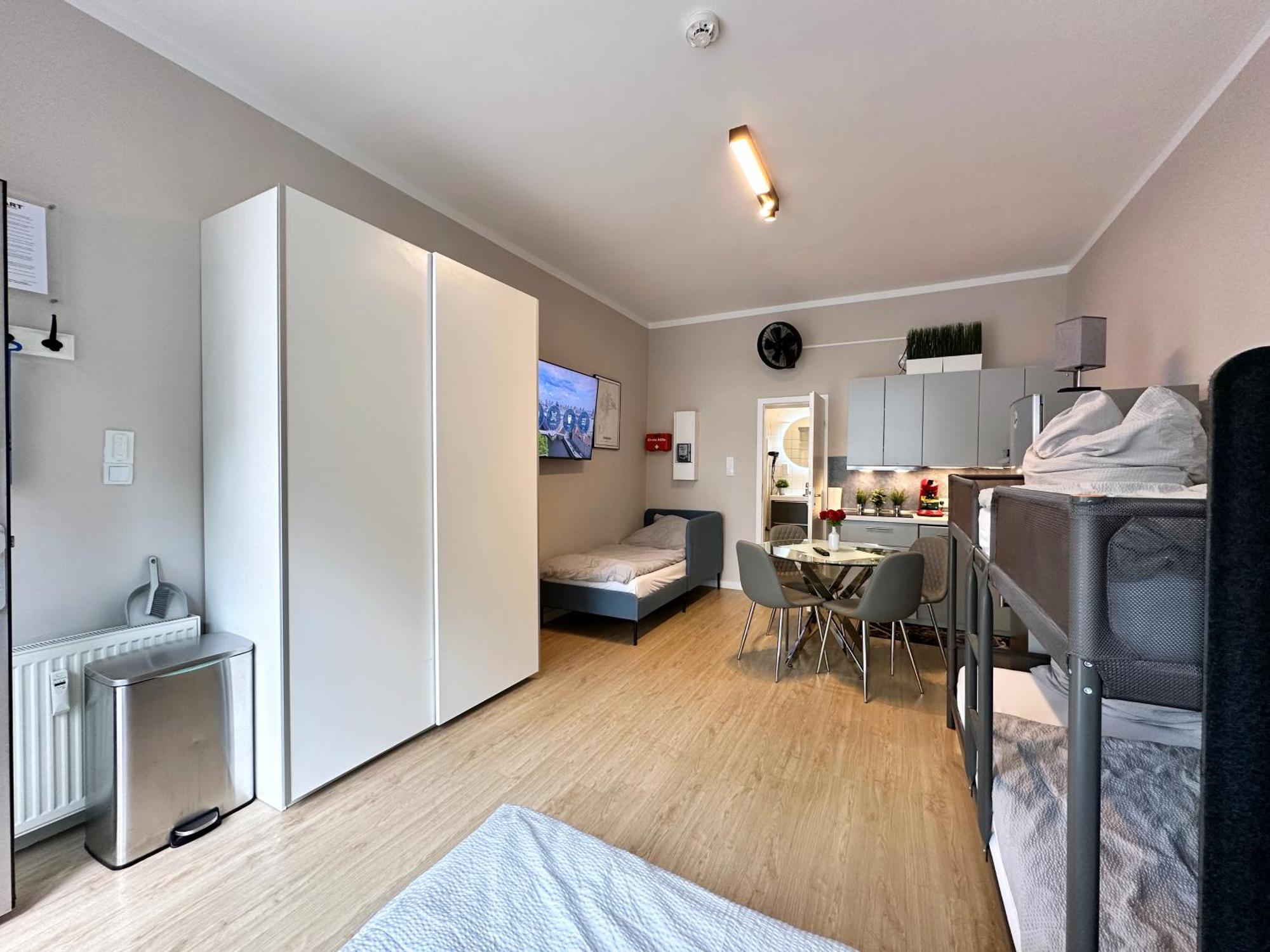 Fairapart Studio-apartment Naehe Klein Venedig Aparthotel 4*