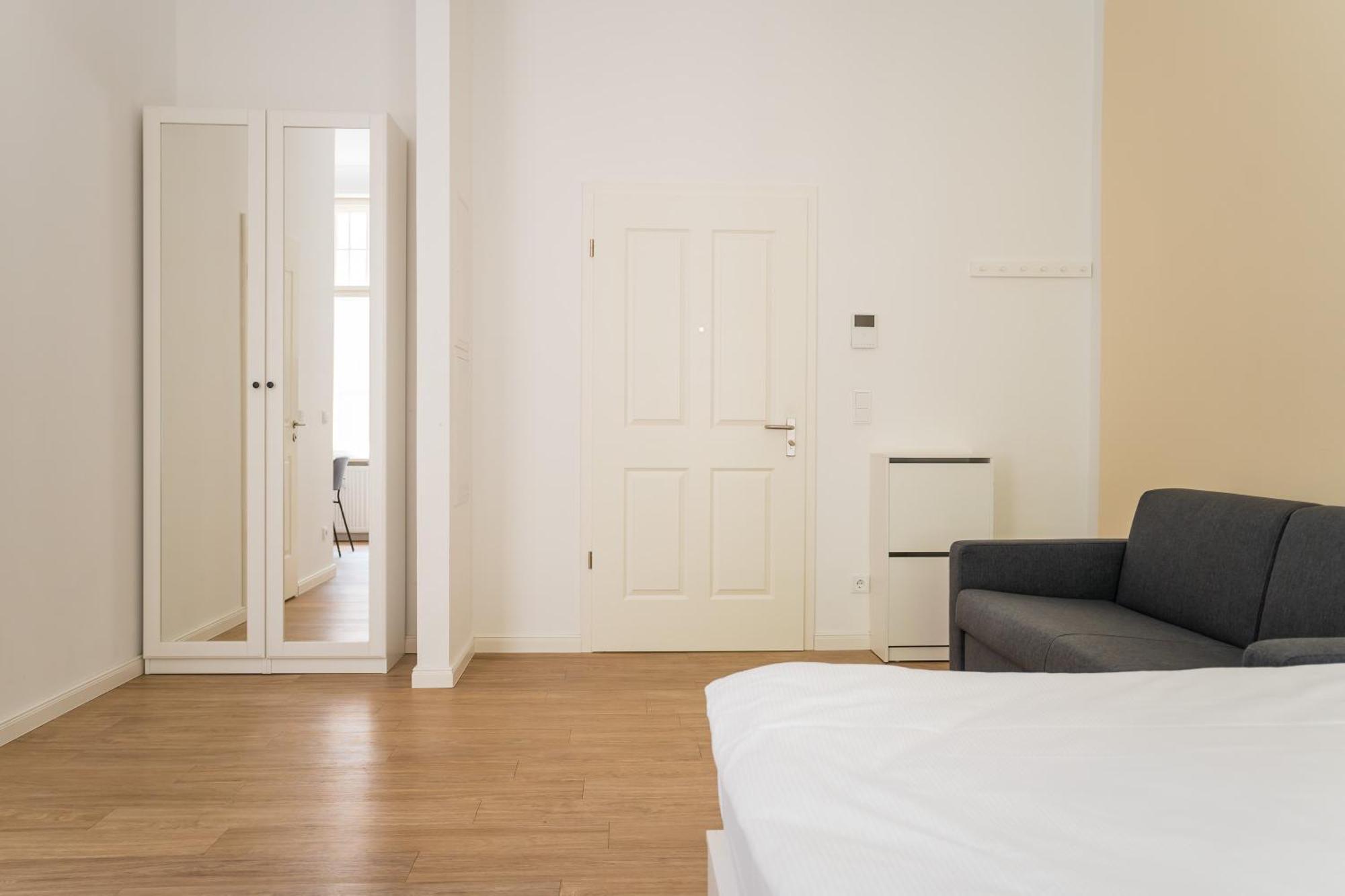 Homaris Frankfurter Allee Aparthotel *