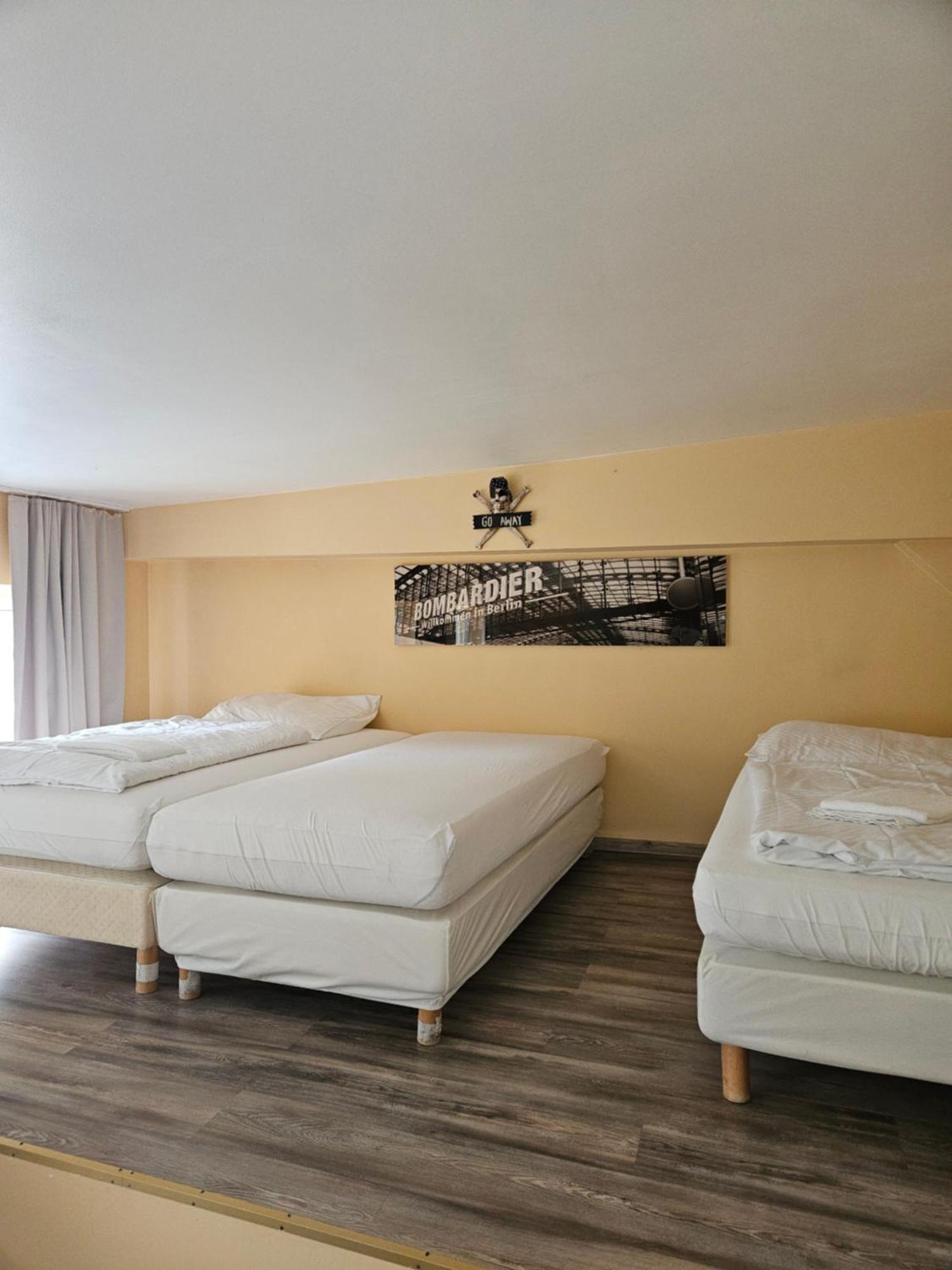 11 By Lorenc * Berlin