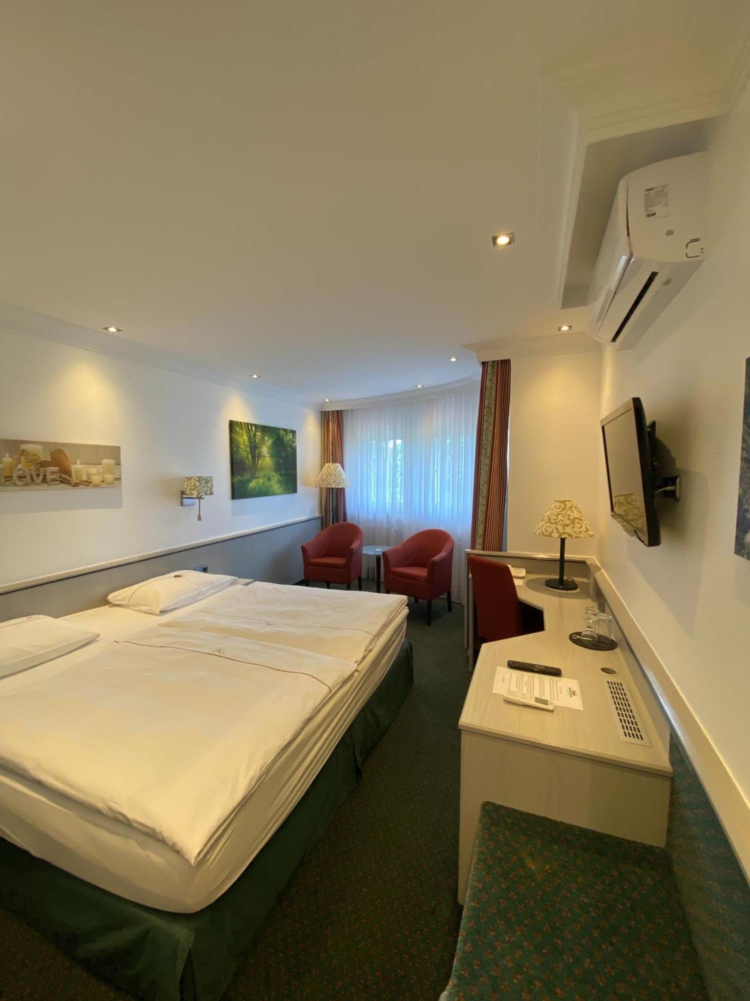 Landhaus Alpinia Hotel 4*