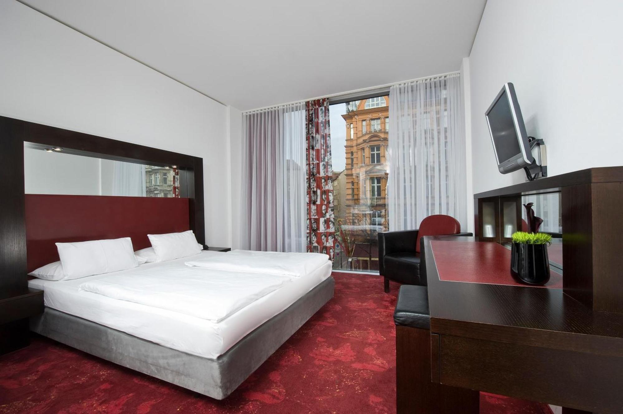 Arcotel Velvet 4*