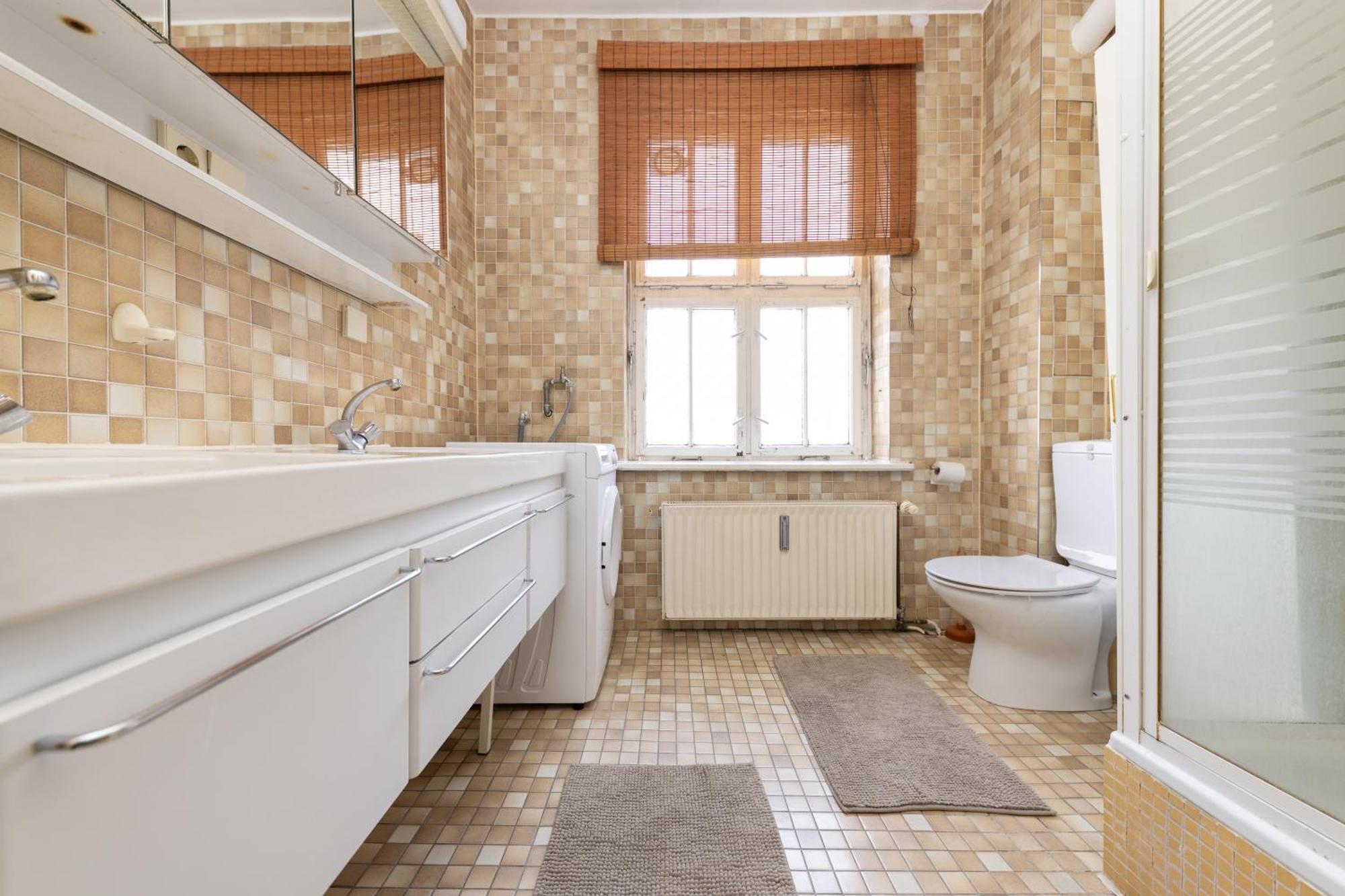 160qm 6-zimmer Banksi-galerie-apartment Hauptbahnhof * Berlin