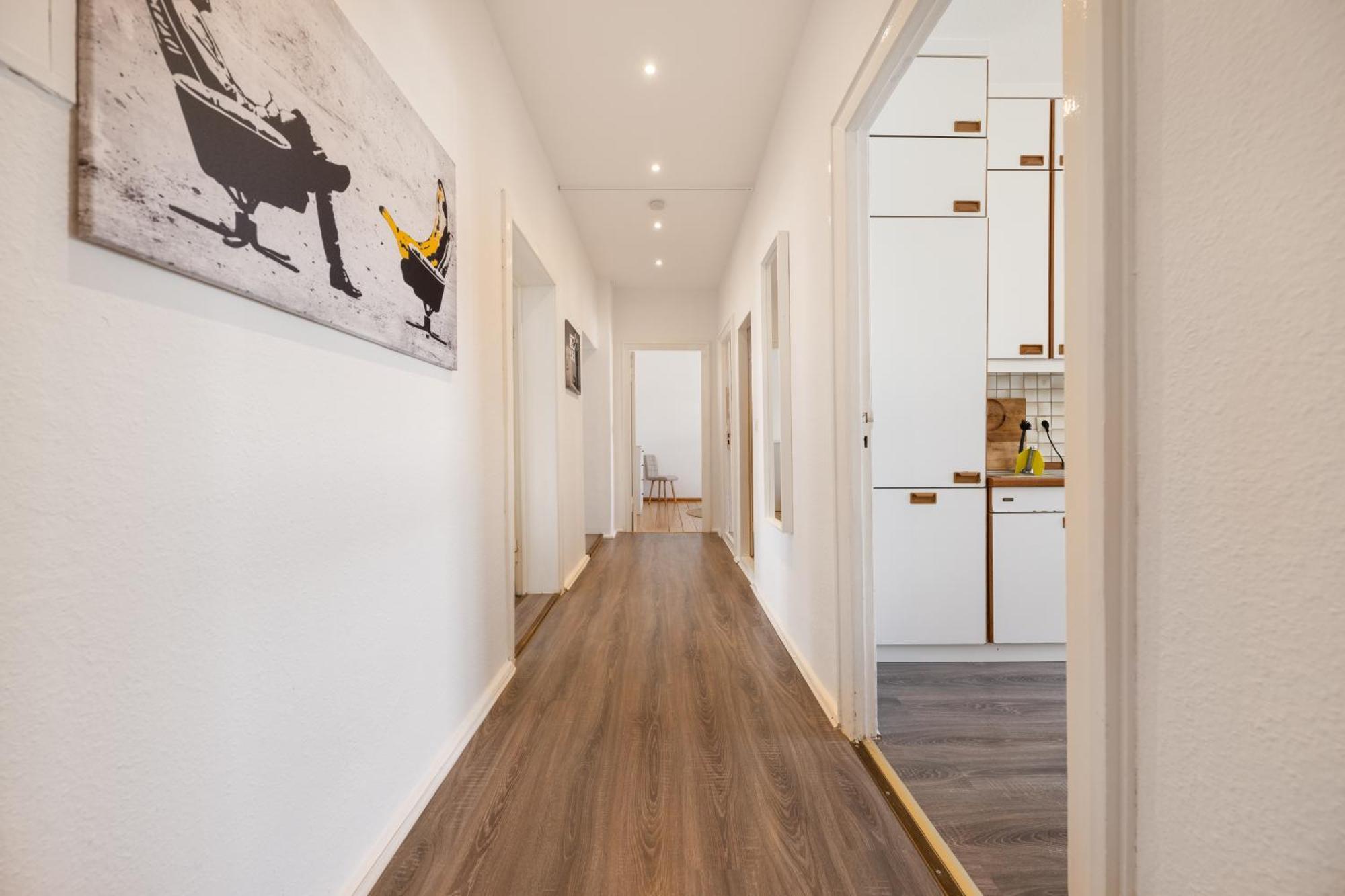 160qm 6-zimmer Banksi-galerie-apartment Hauptbahnhof *