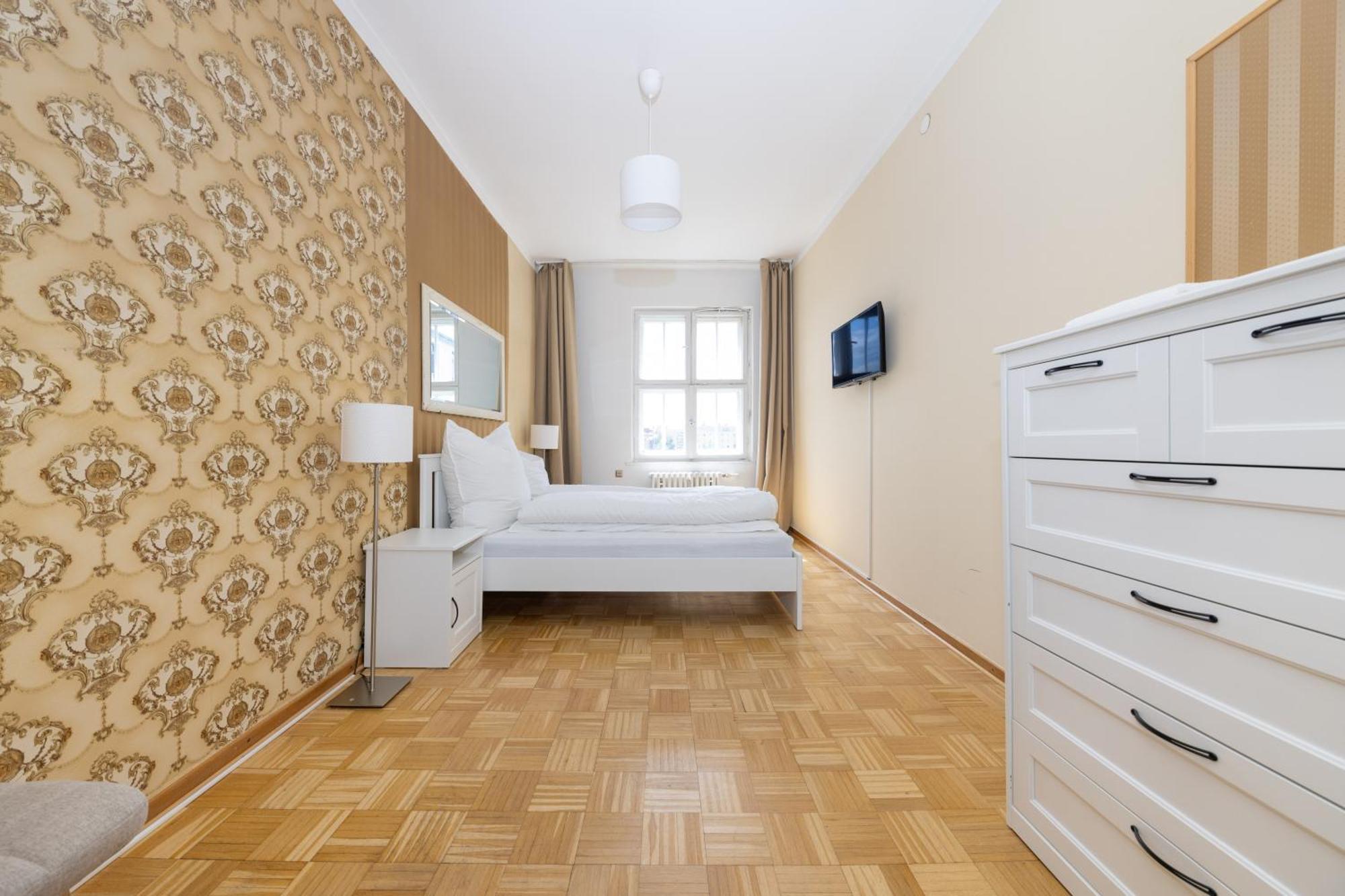Apartment 160qm 6-zimmer Banksi-galerie-apartment Hauptbahnhof Berlin