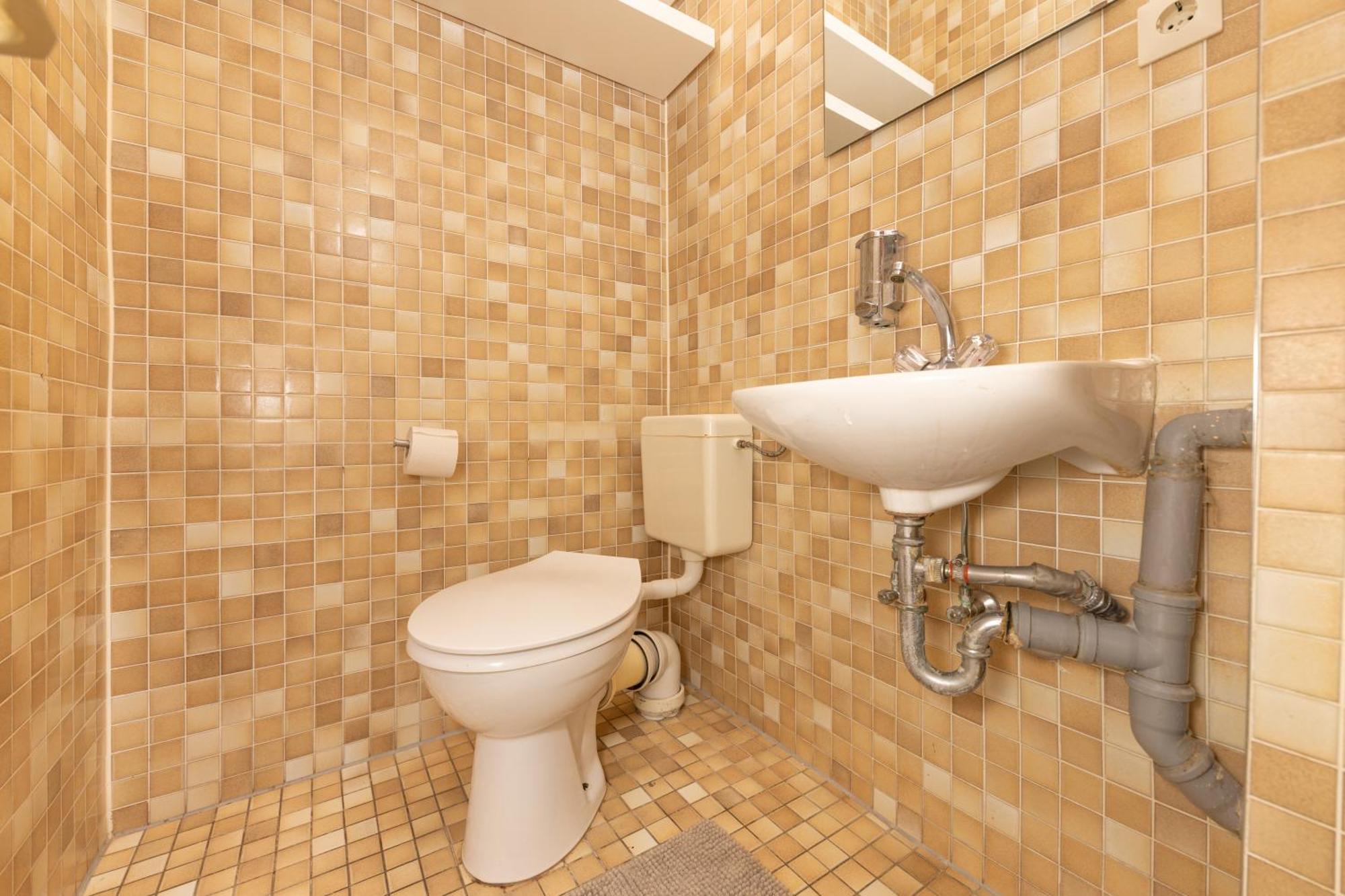 160qm 6-zimmer Banksi-galerie-apartment Hauptbahnhof *