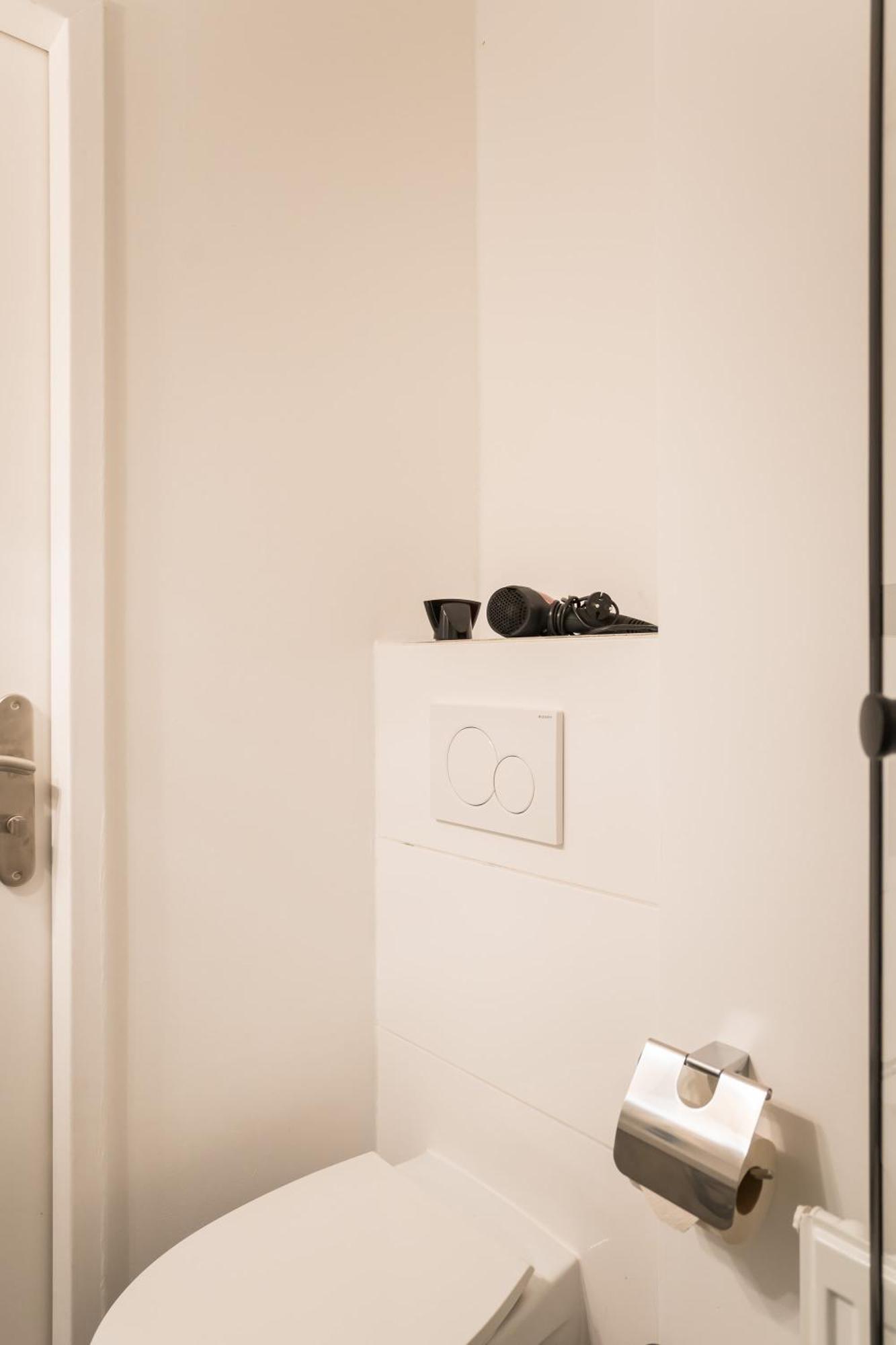 Spacious 1-bedroom In Kreuzberg