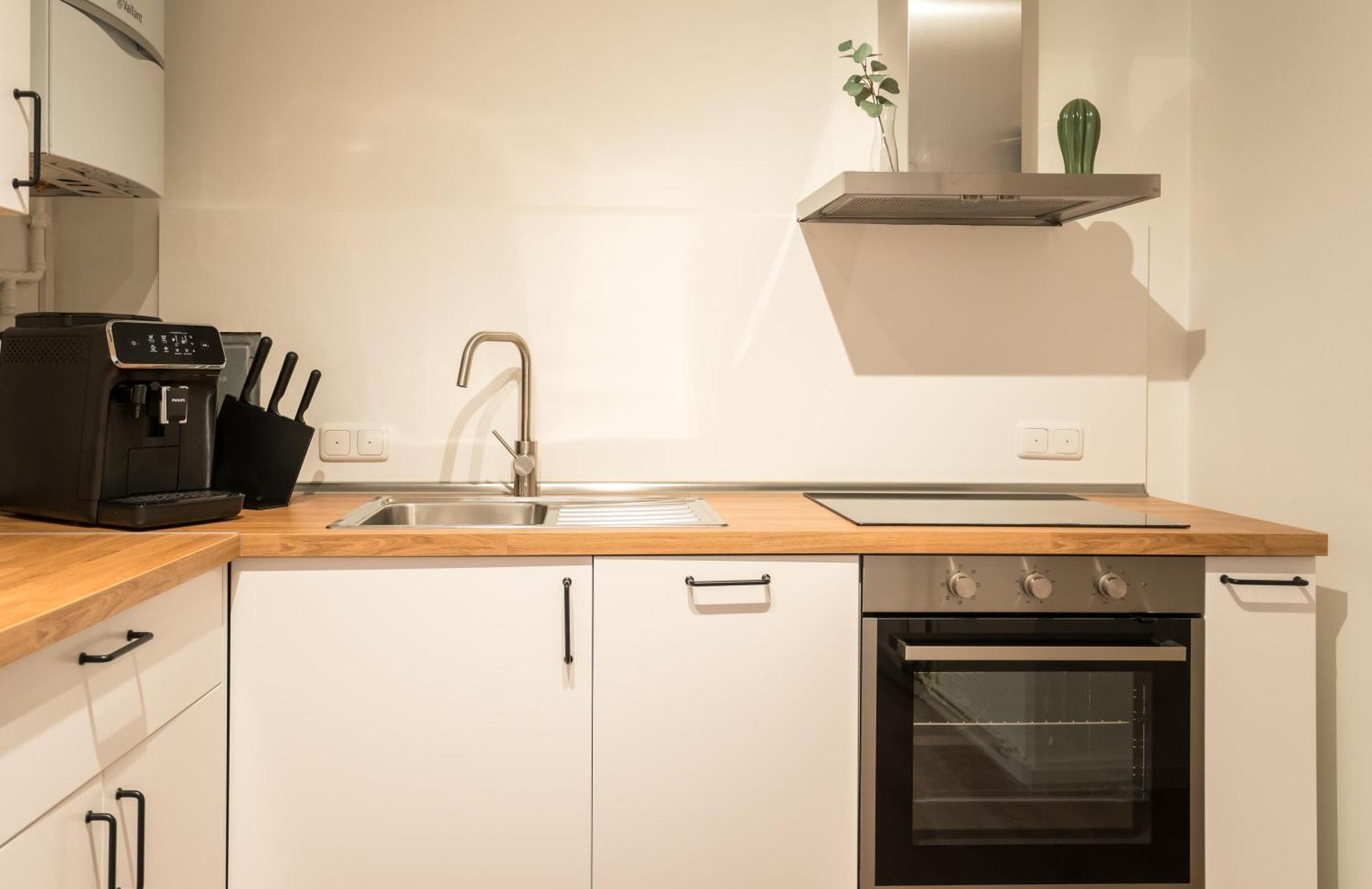 Spacious 1-bedroom In Kreuzberg *