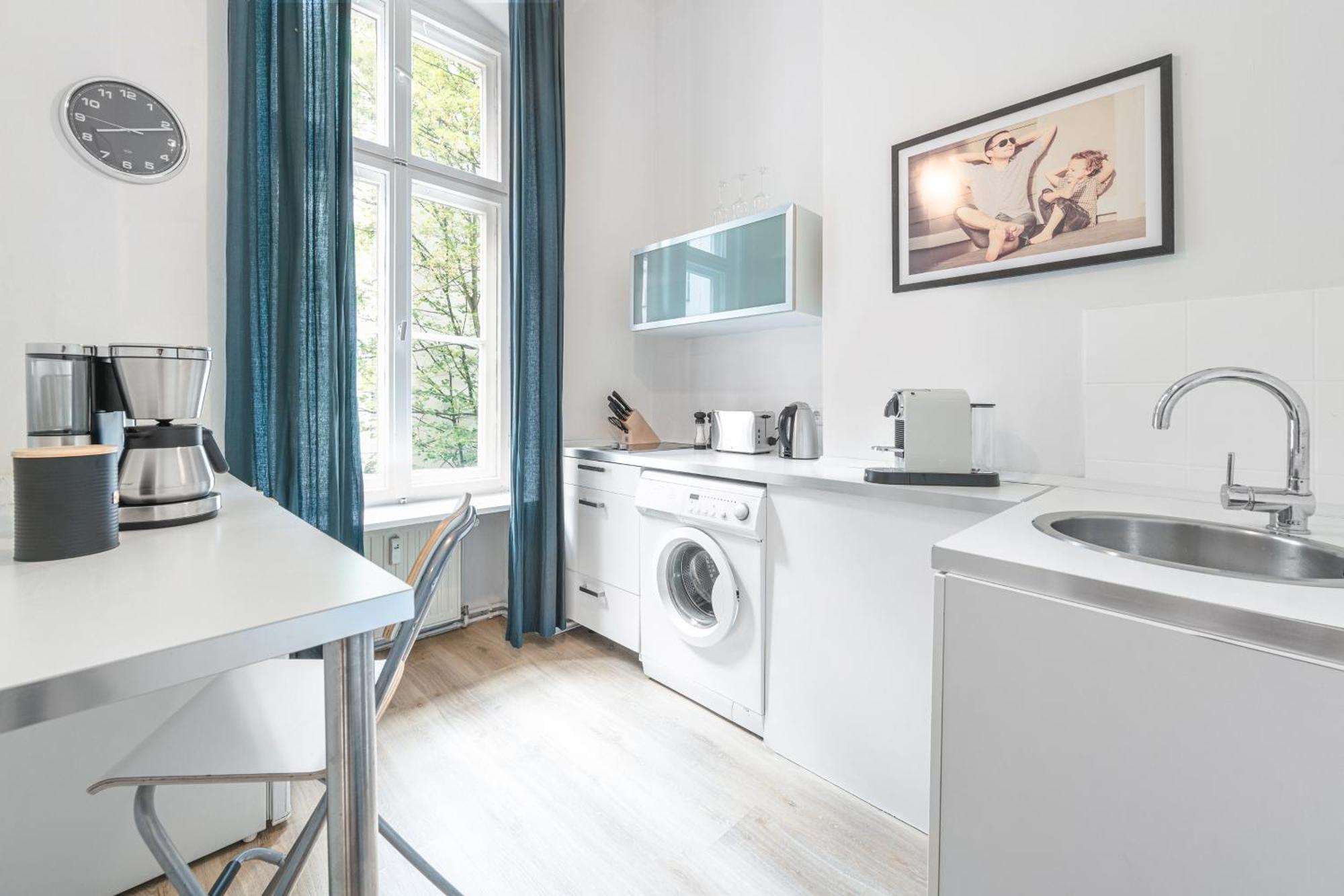 The Stralauer, 1 Bed Up To 2 People, Friedrichshain *