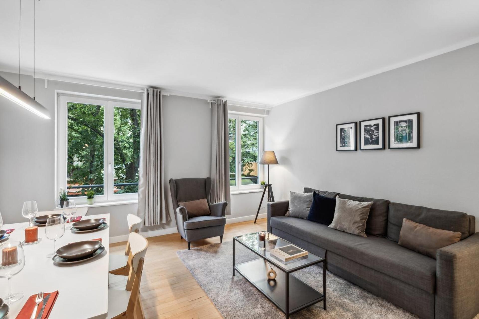 Traumhafte Mitten In Charlottenburg Apartment *