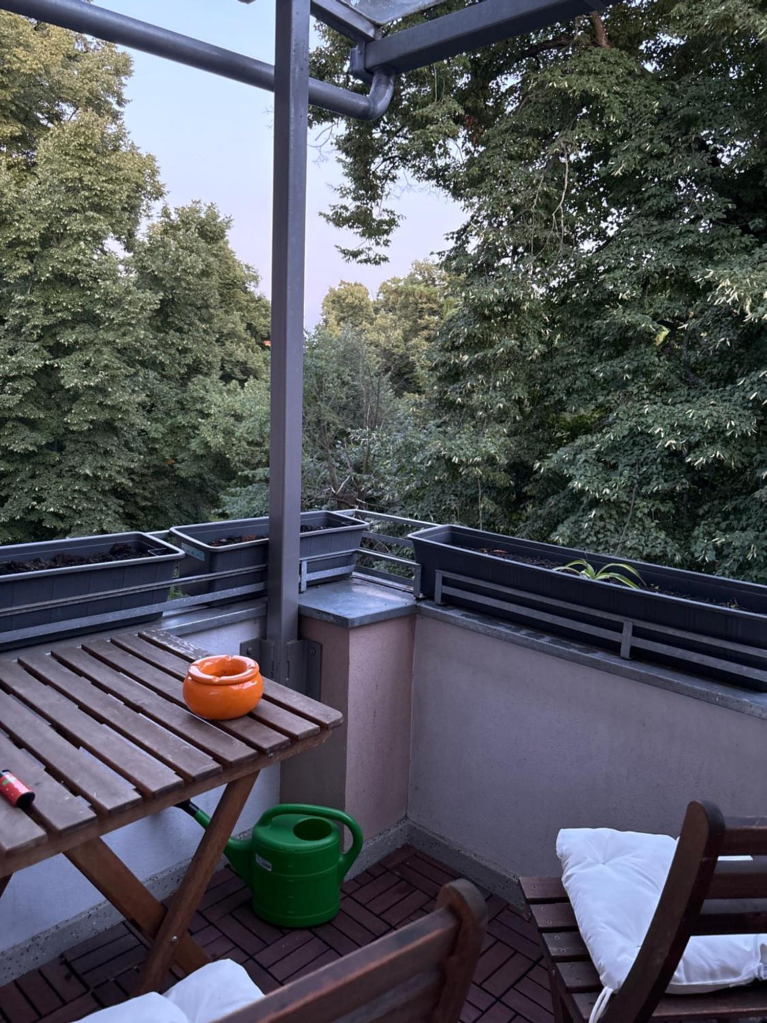 Furnished Well Equipped 2 In Wedding Apartment *