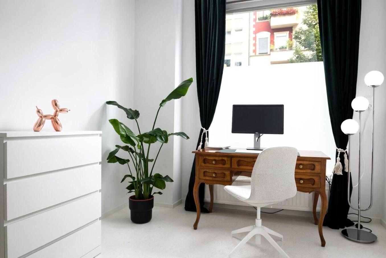 Apartamento With Fireplace Near Underground *