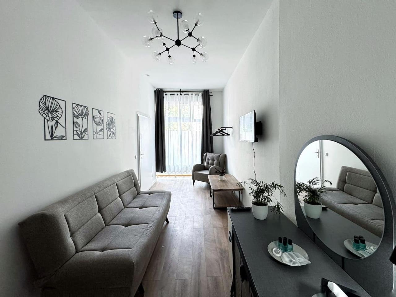 Apartment I Stylish Private In Heart Of Berlin-kreuzberg!