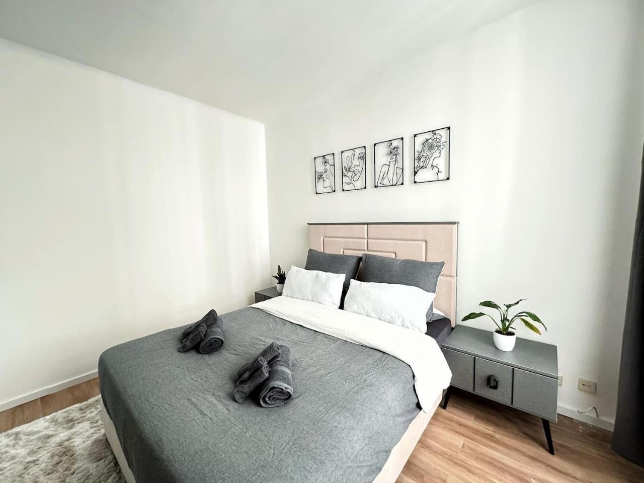 I Large 3 In The Location In Kreuzberg Apartment