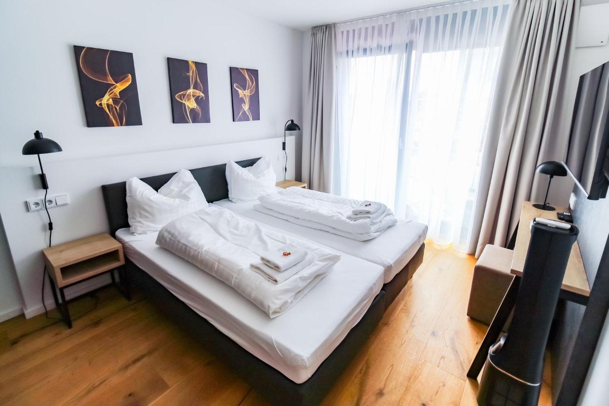 Helios Apartment