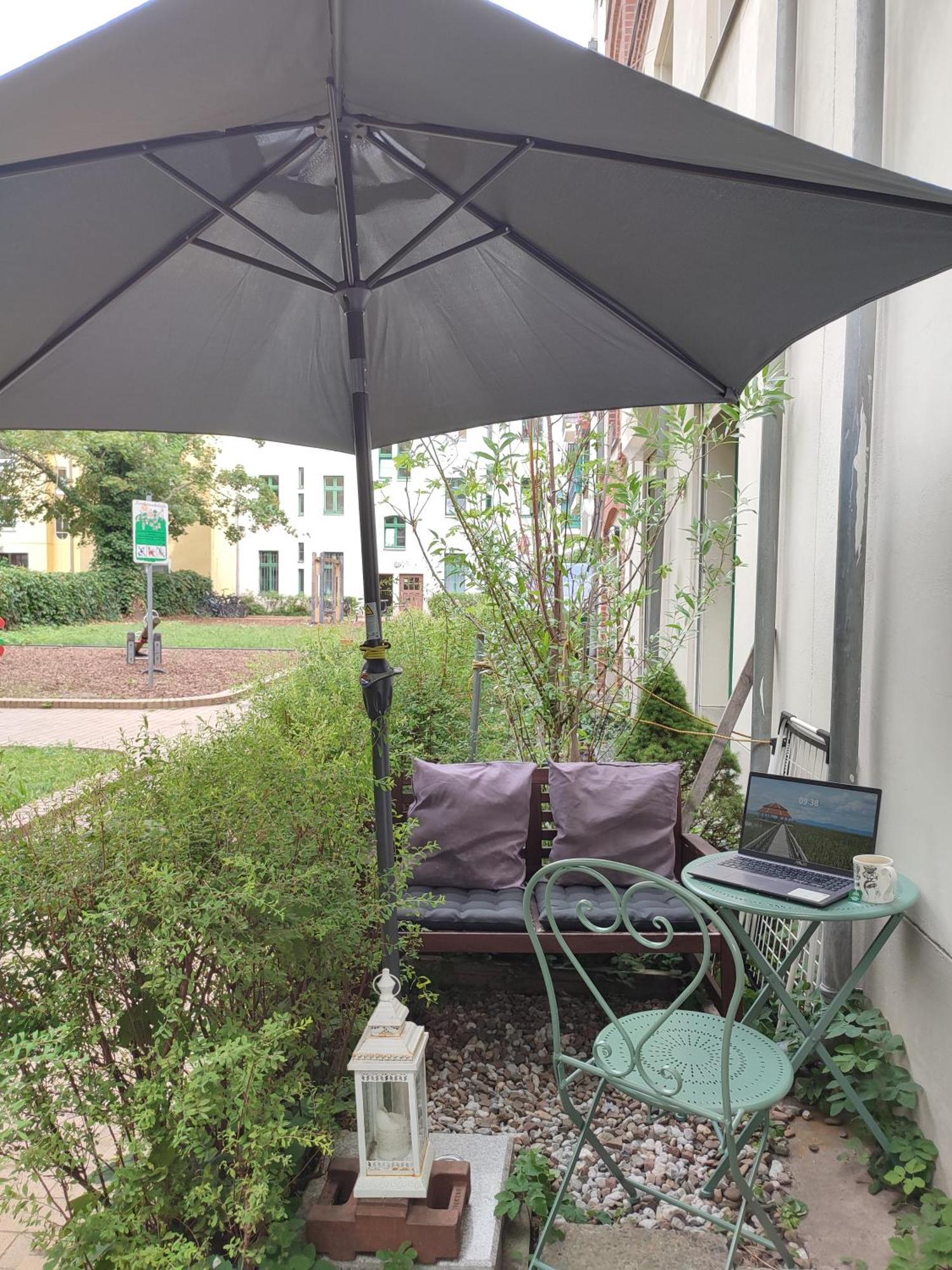 Private Bedroom In Friedrichshain Apartment