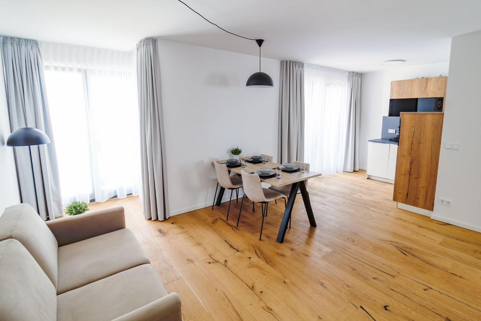 Helios Apartment