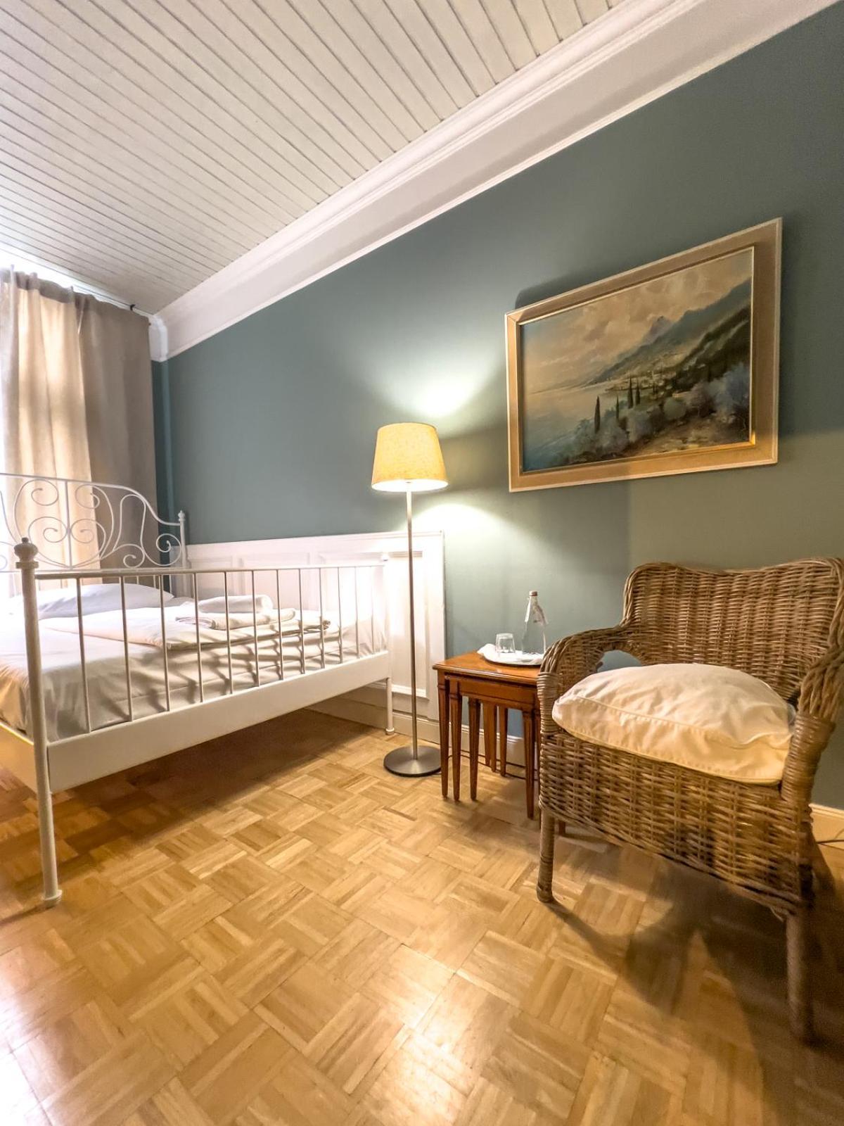 Hotel-maison Am Olivaer Platz 3*