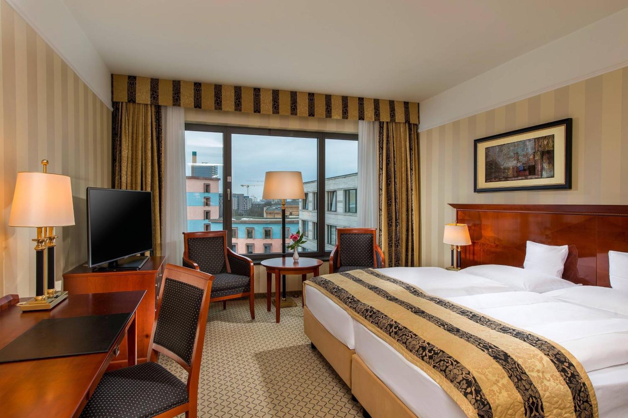 Hotel Jw Marriott 5*