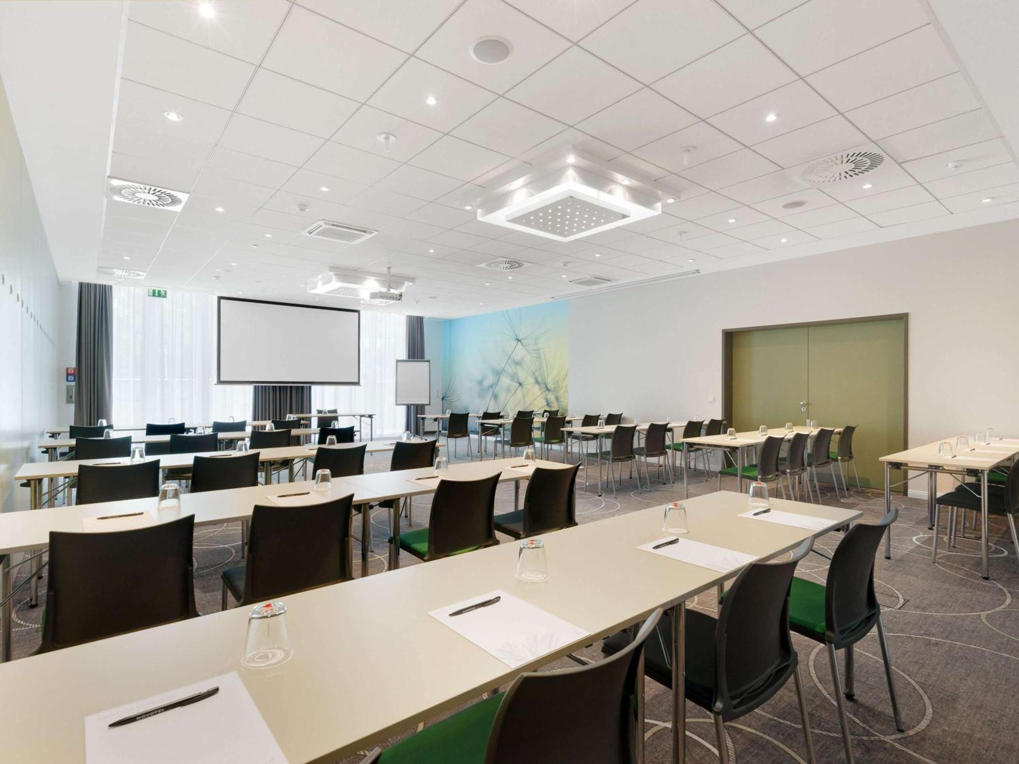 Novotel Mitte Hotel 4*
