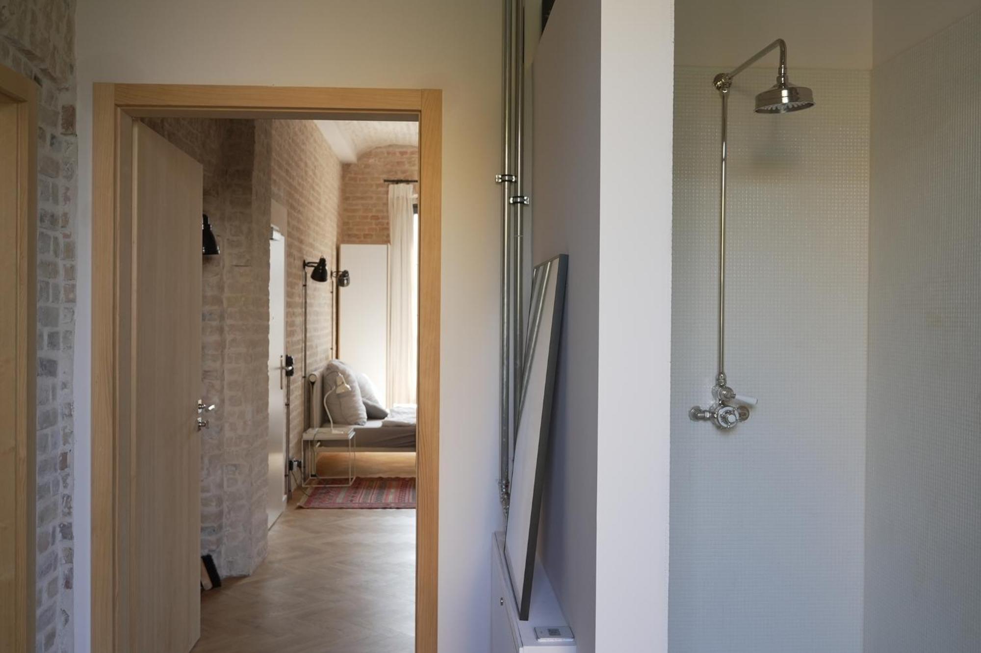 Loft In Historic Factory Building Homestay