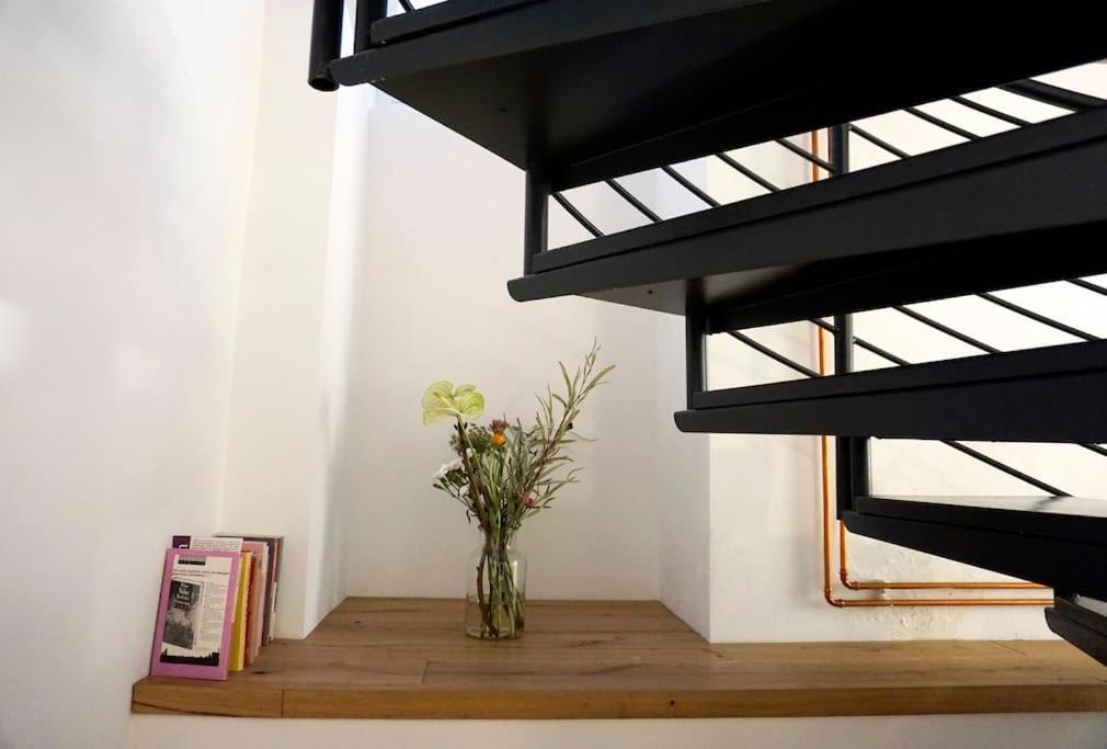Architecture In Kreuzberg Apartment *