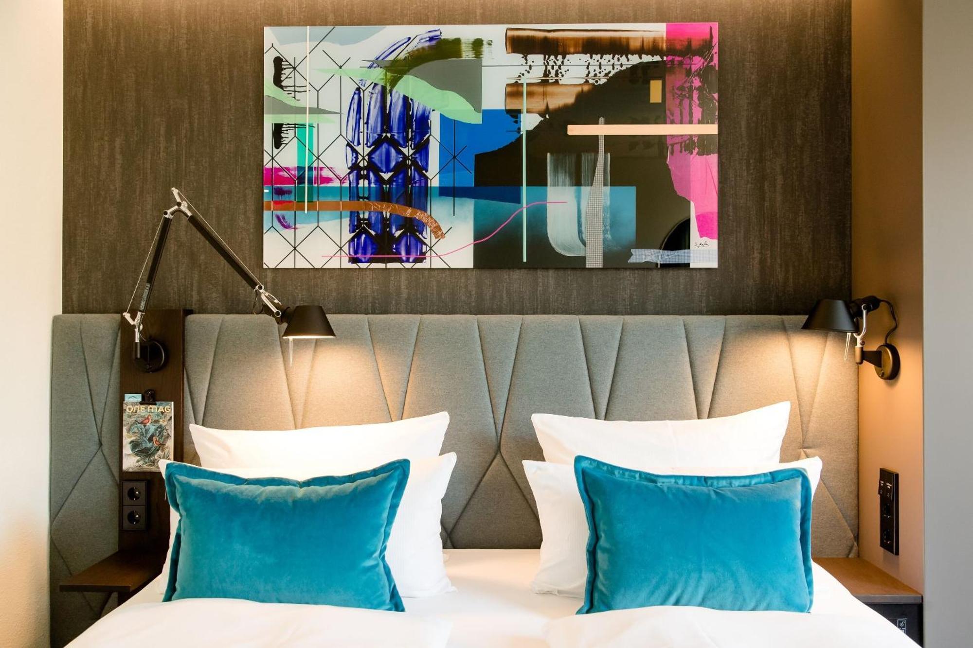 One Berlin-hackescher Markt Hotel 3*