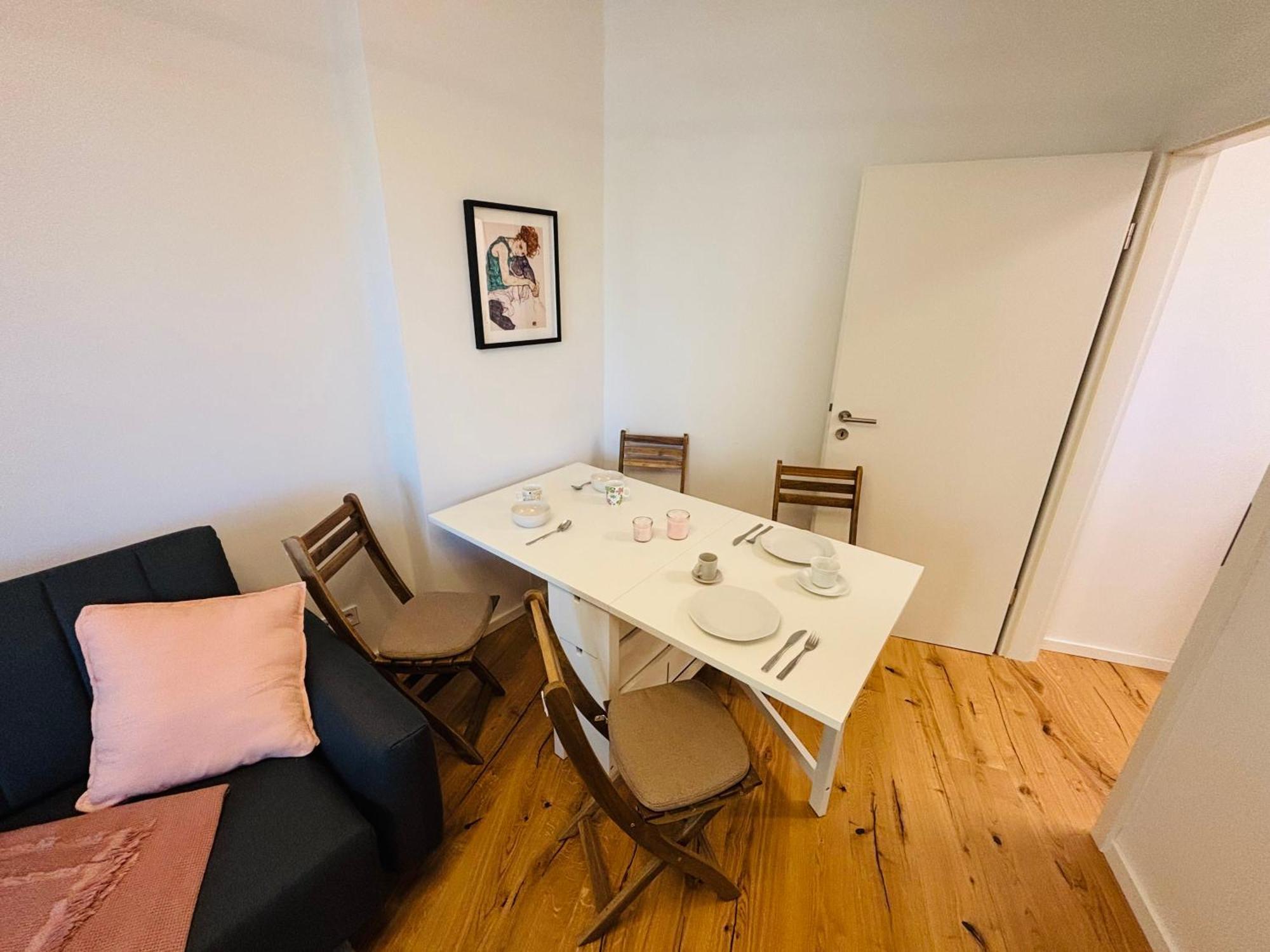 Charmante Im Herzen Von Apartment Berlin