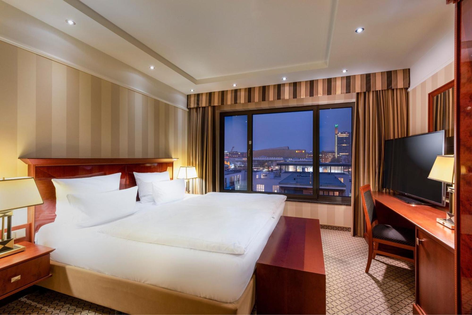 Hotel Jw Marriott 5*