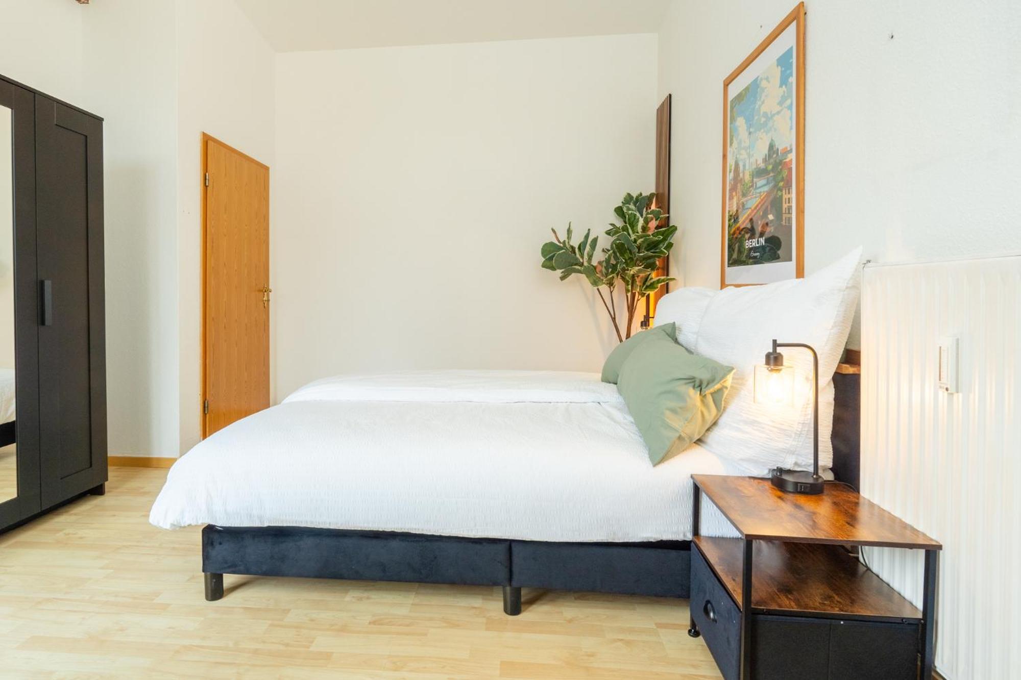 Staywell - Bright And Cozy Flat In Apartment Berlin