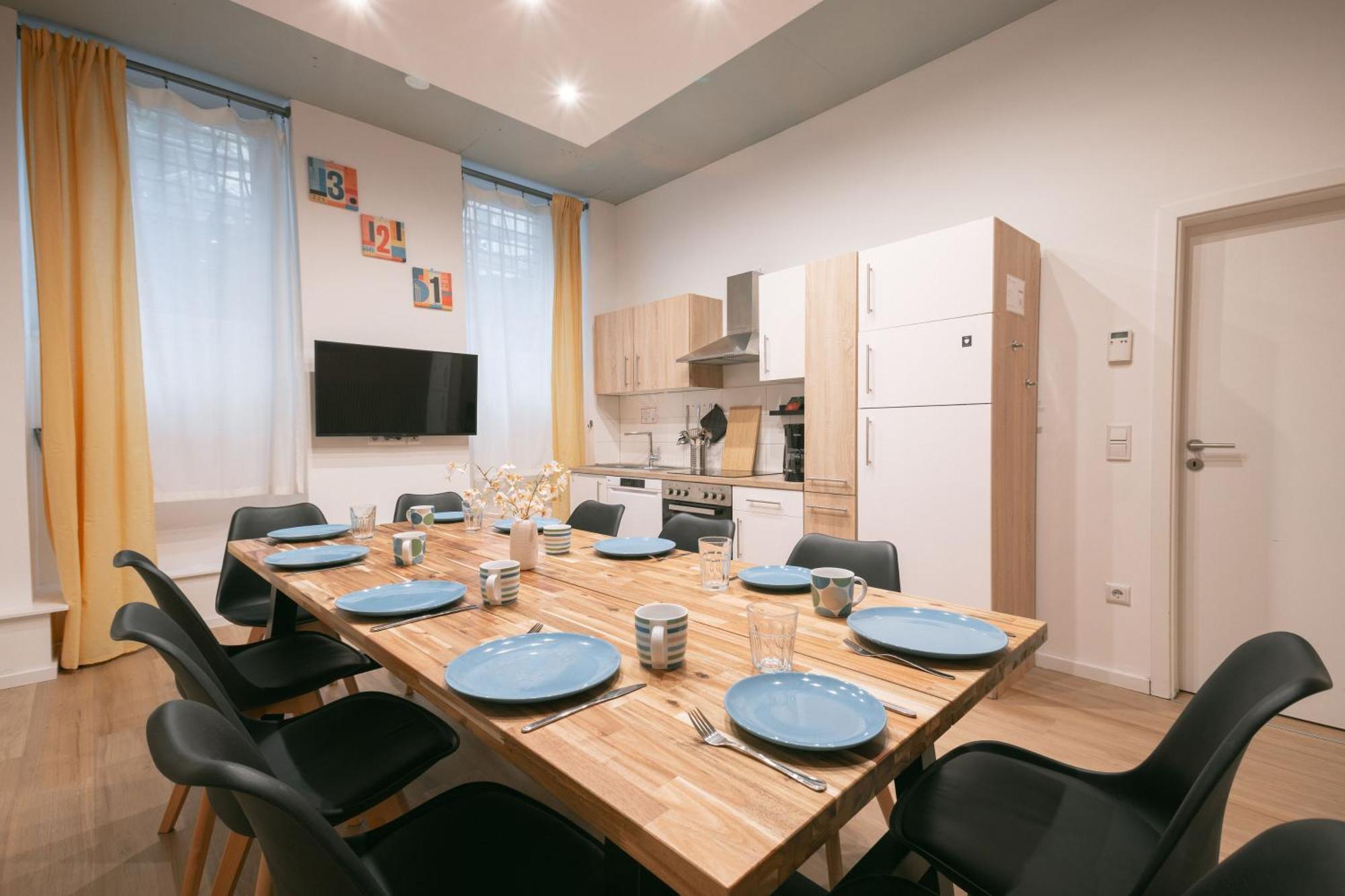 Mac Flats - Central, Free Netflix&wi-fi