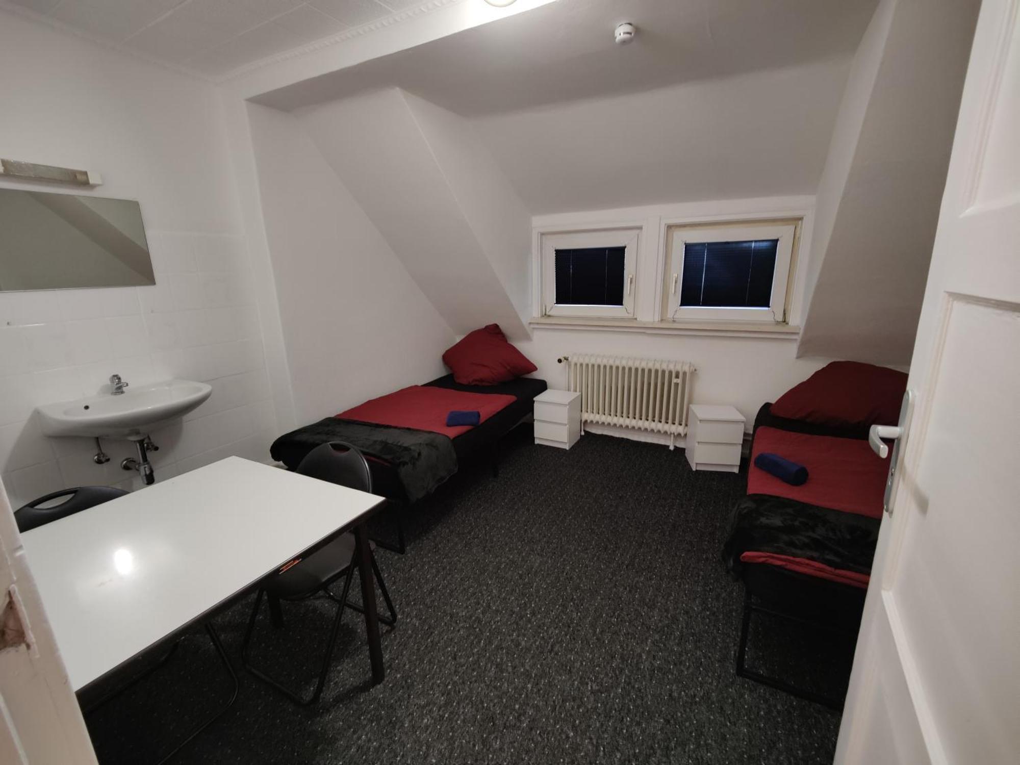 Berlindreams - F81 - 2b Guest house *