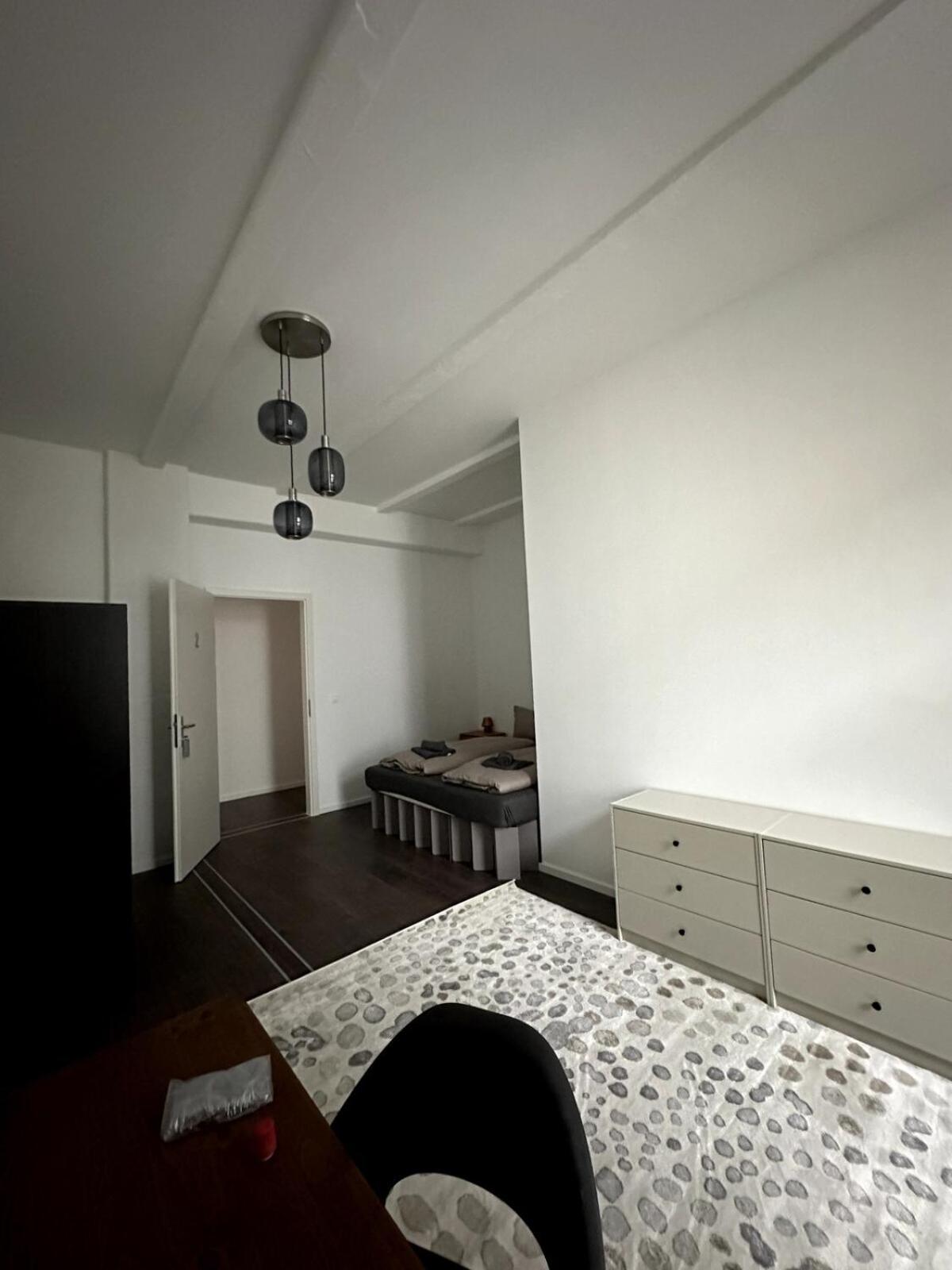 Apartment Elegant Gray In Vibrant Area 2 Berlin