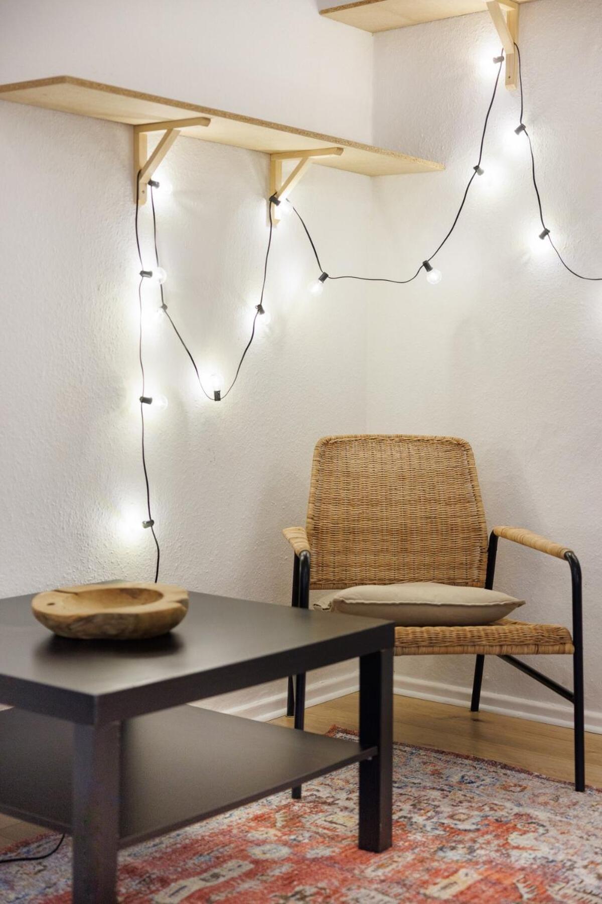 Generous In Central 4 Apartment *
