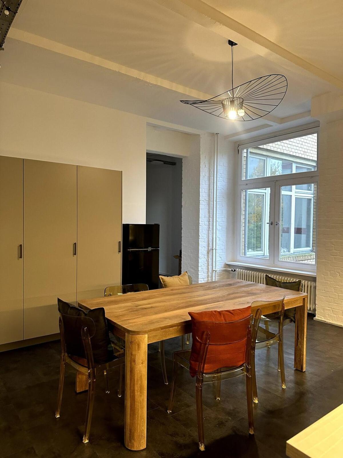 Beautiful In Shared In Kreuzberg Apartment