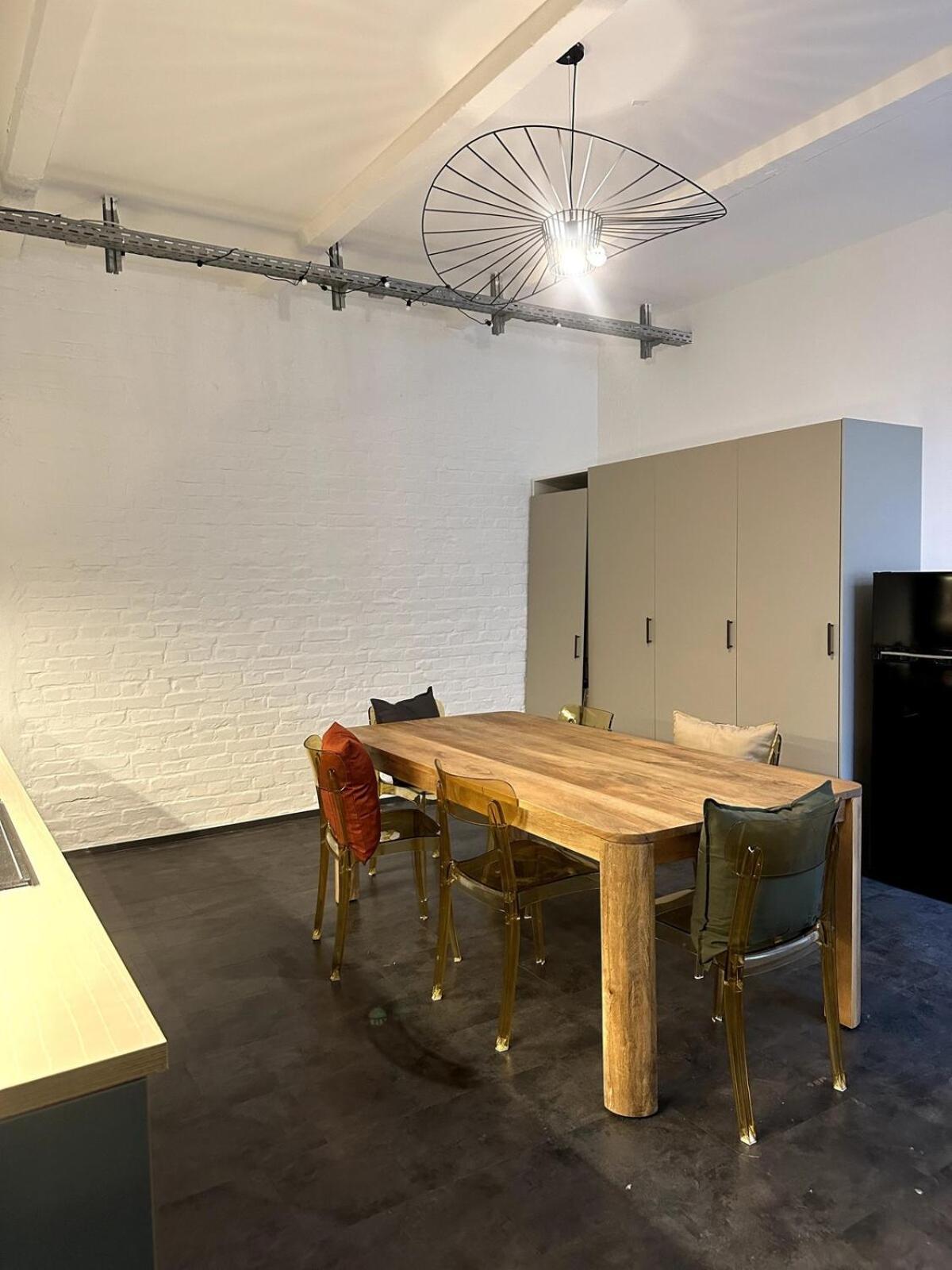 Beautiful In Shared In Kreuzberg Apartment *