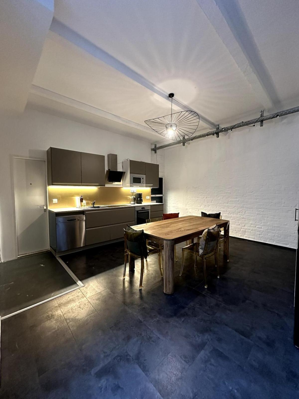 Apartment Beautiful In Shared In Kreuzberg *