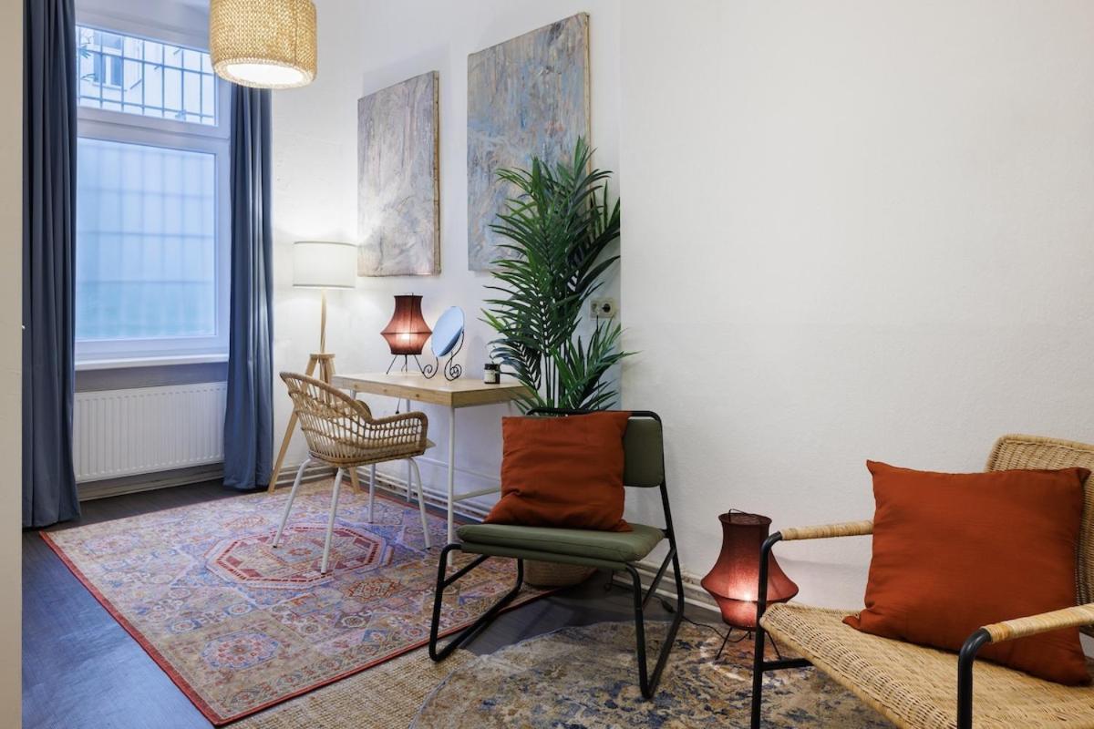 Apartment Artsy In Friedrichshain Berlin