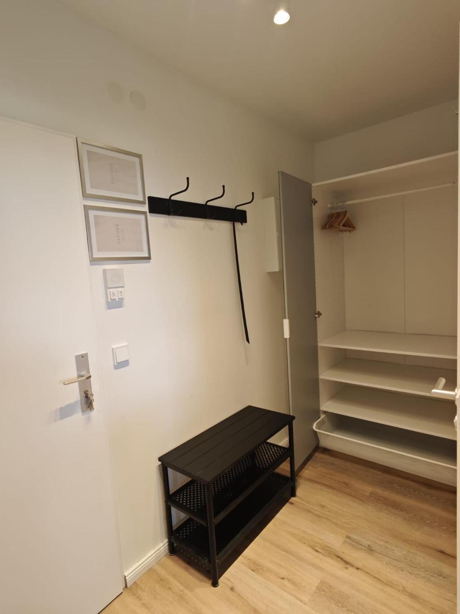 Apartment City Apt *