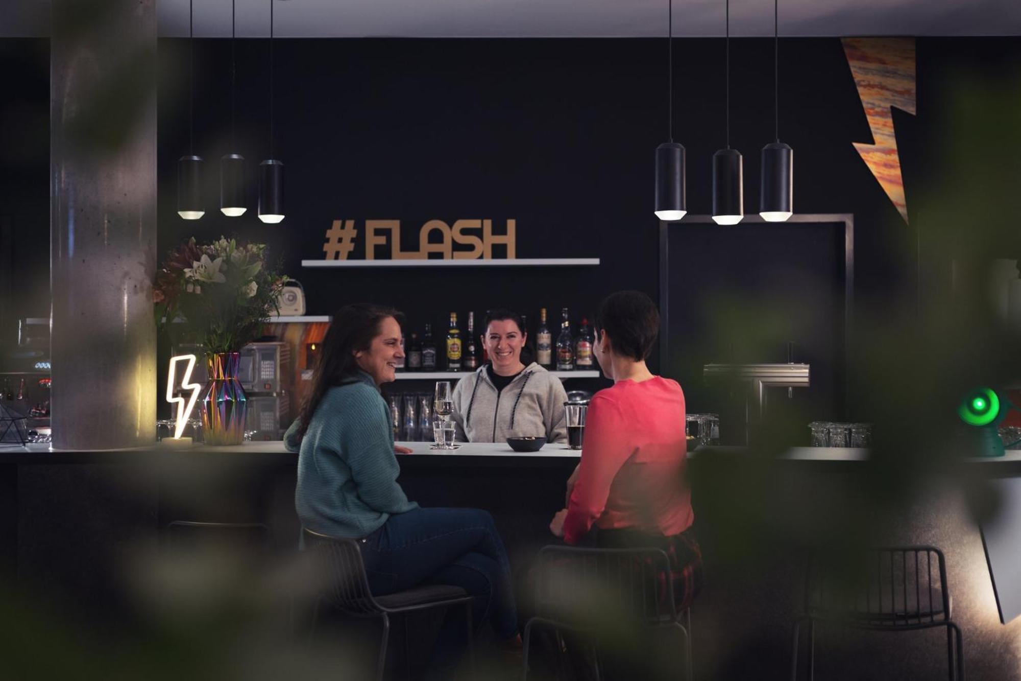 - The Niu, Flash Charlottenburg By Ihg Berlin