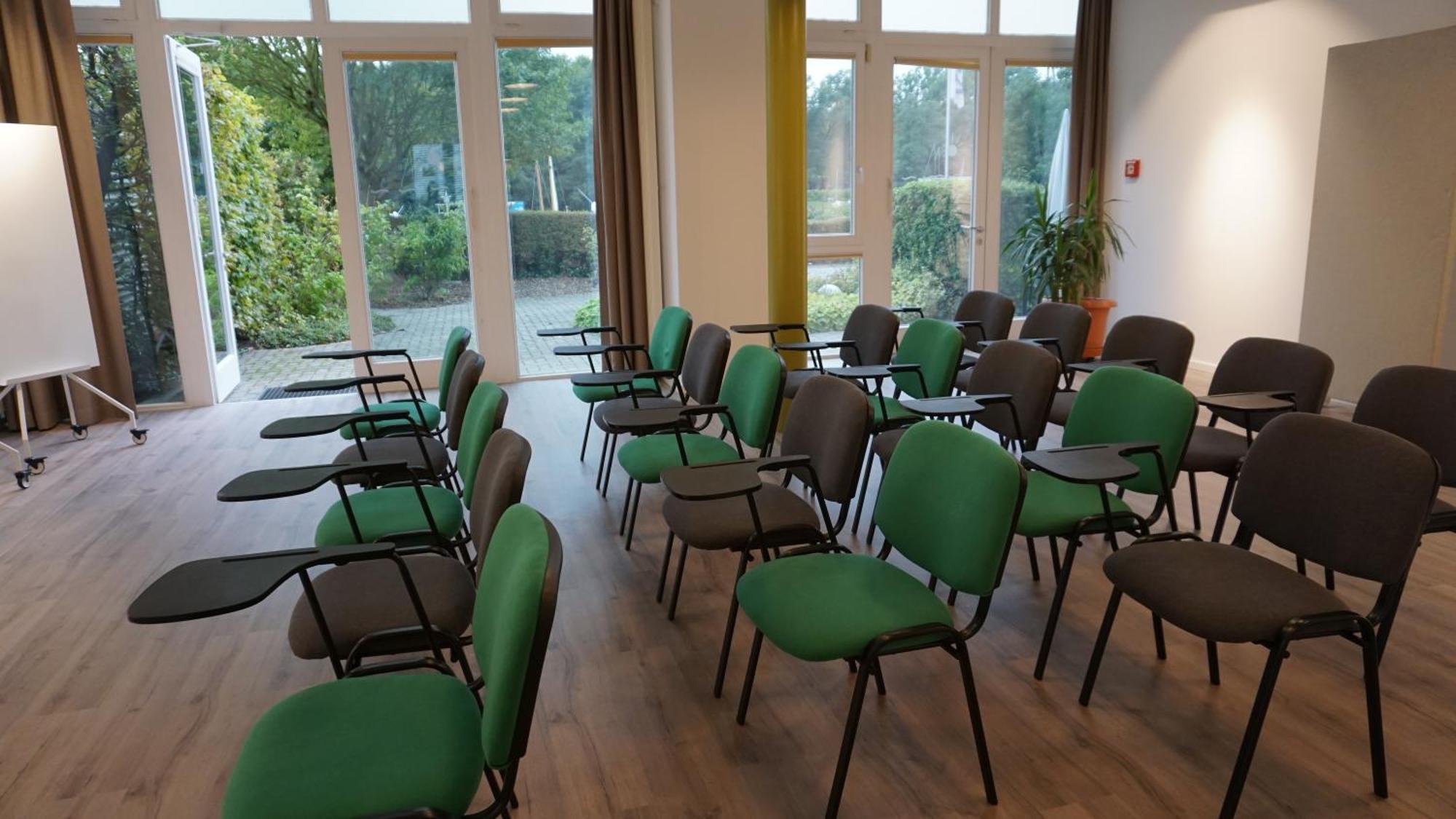 Spree Idyll Hotel 3*