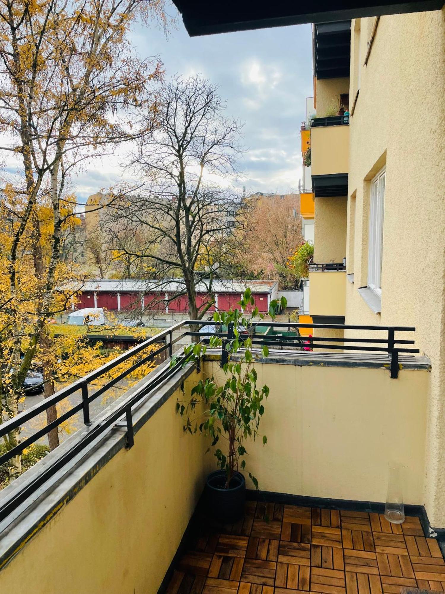 2-rooms Flat In Berlin-wedding Apartment Berlin