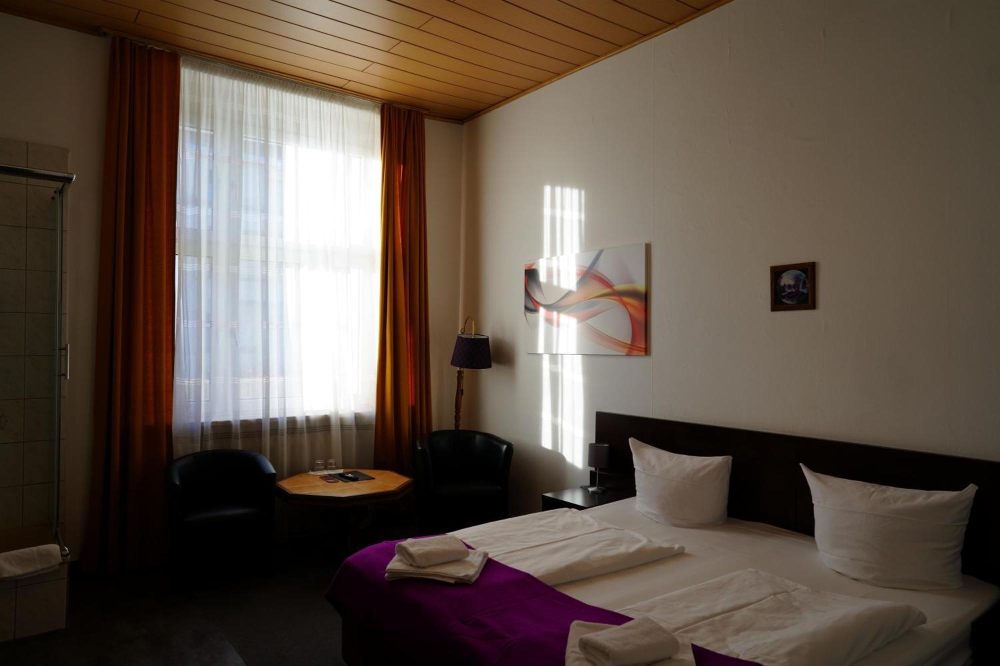 Hotelpension Margrit Guest house Berlin