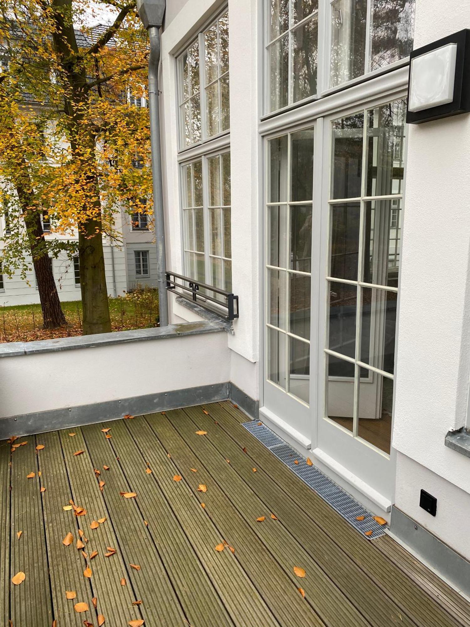 Aeronaut Suits By Pearl1 Aparthotel Berlin