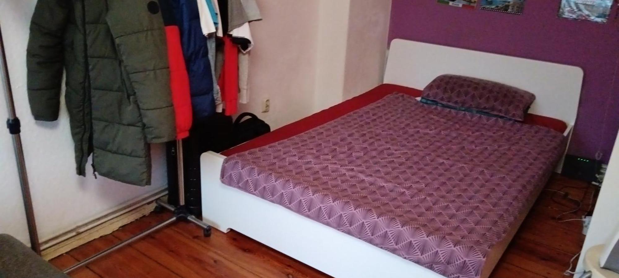 Sharing Bedroom With Host Near Alexanderplatz Albergue