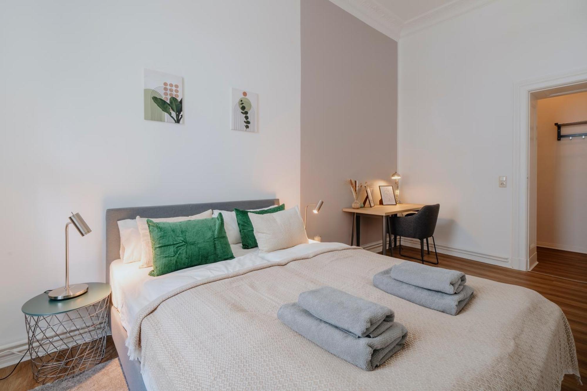 Homely - Center, Modern, Historical, Near Park Berlin