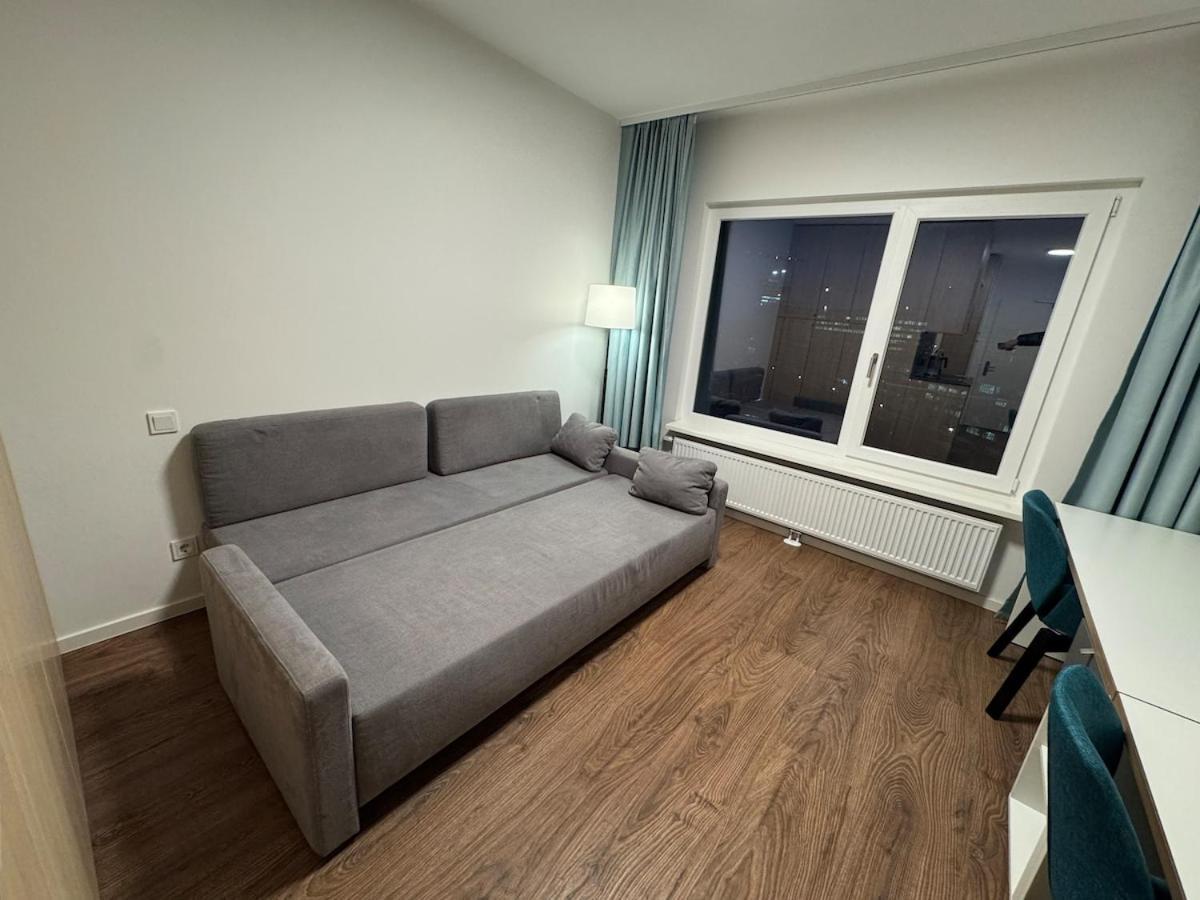 Apartment Main Station 2