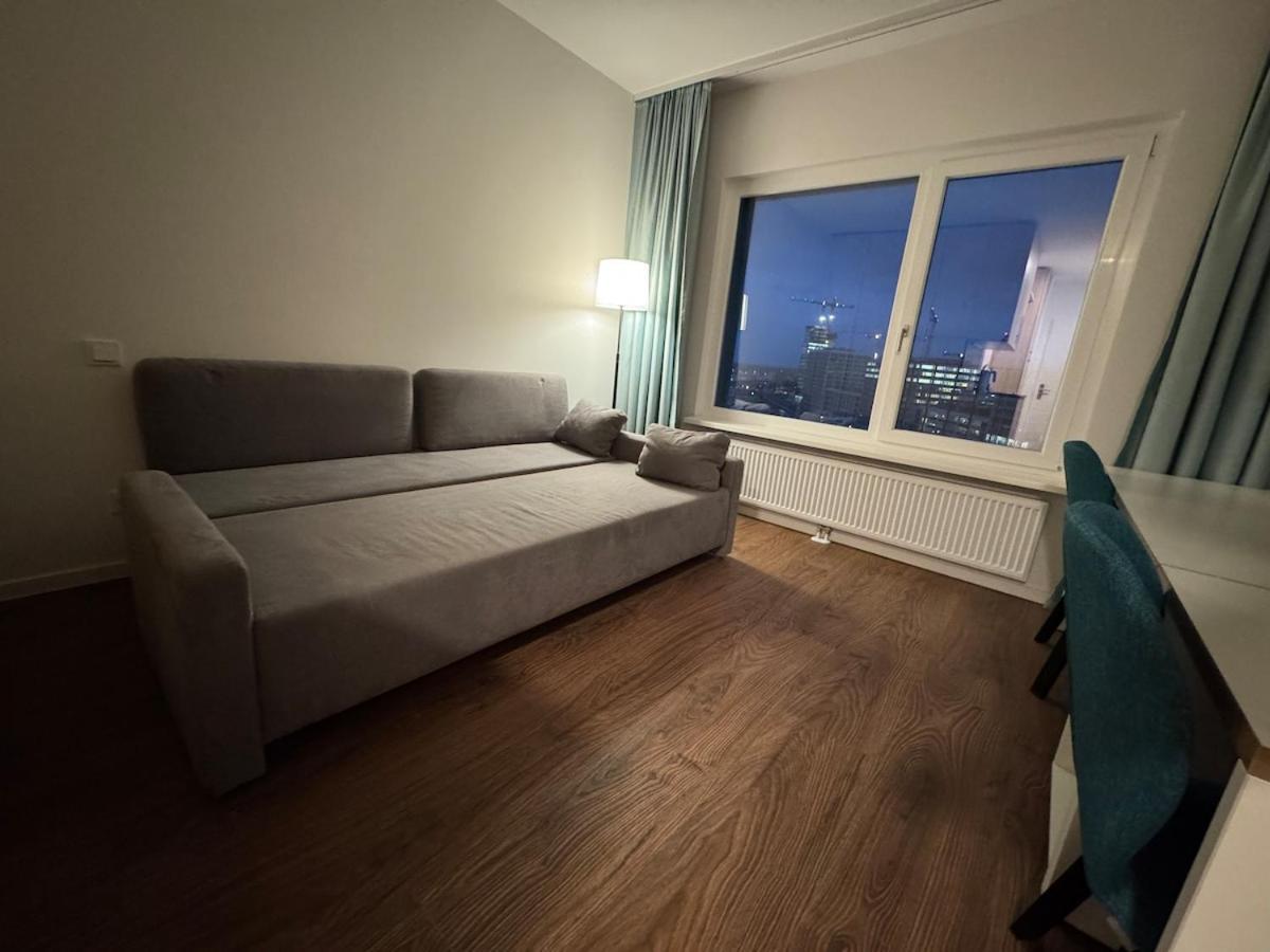 Main Station 2 Apartment *