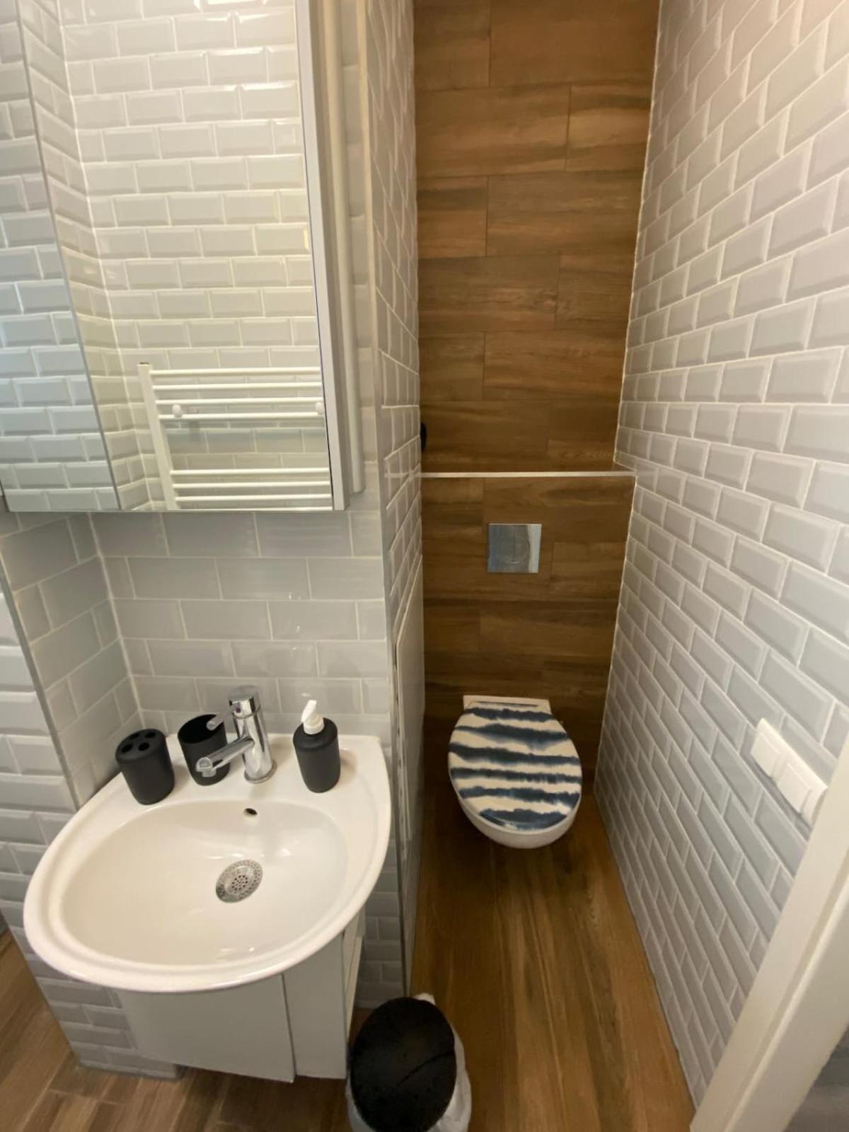 Halensee Westend Qdamm Apartment Berlin